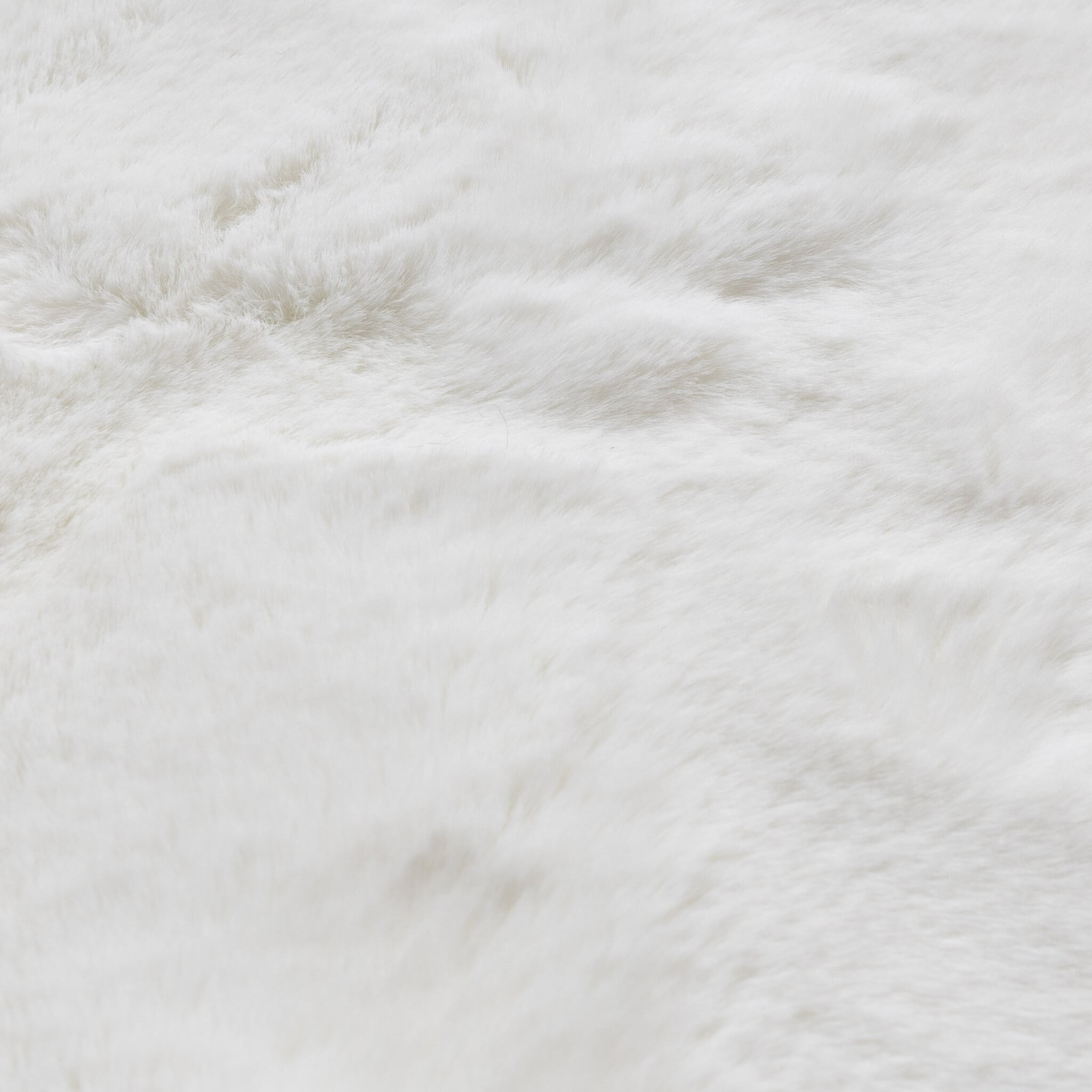 Soft High Pile Rug - Comfy Supreme White