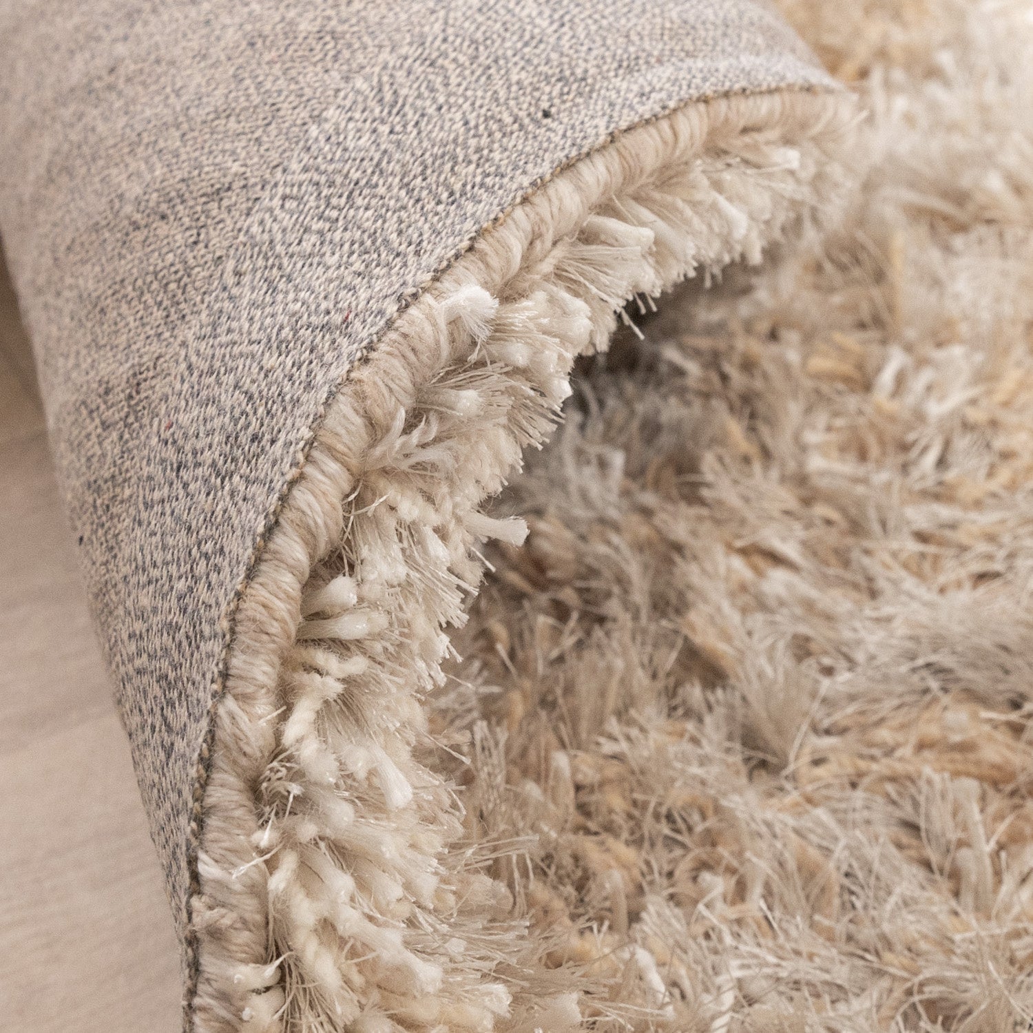 Shaggy Rug - Grace White