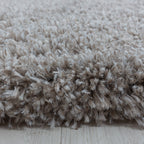 High-pile floor rug - Fuzzy Beige