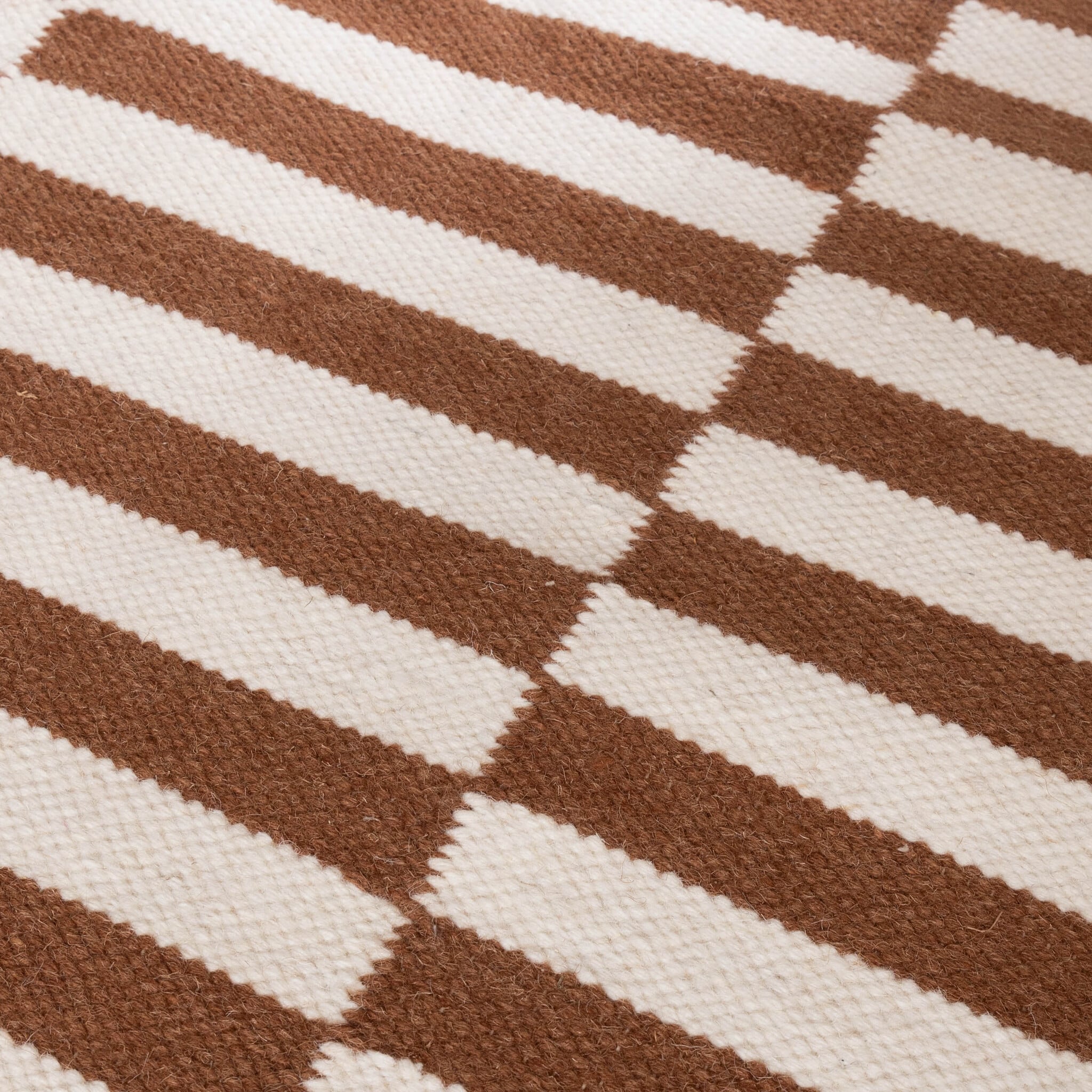 Striped Modern Rug - Dazzle Blocks Brown/White
