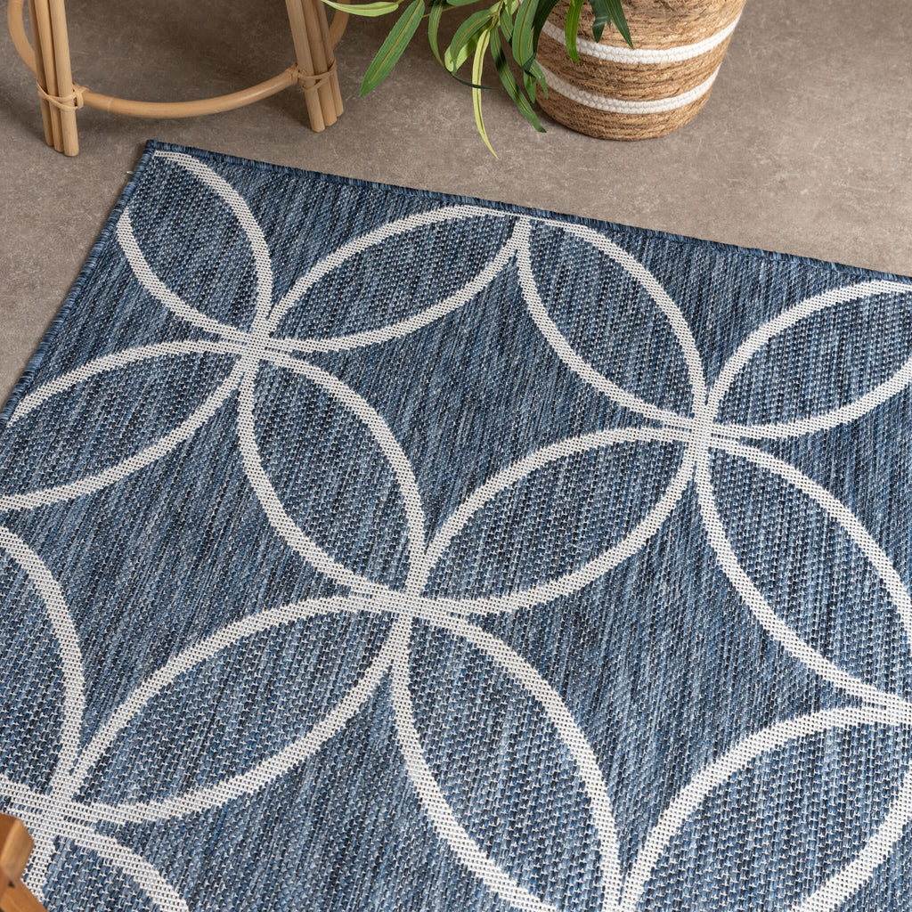Geometric Outdoor Rug – Faro Ripple Blue