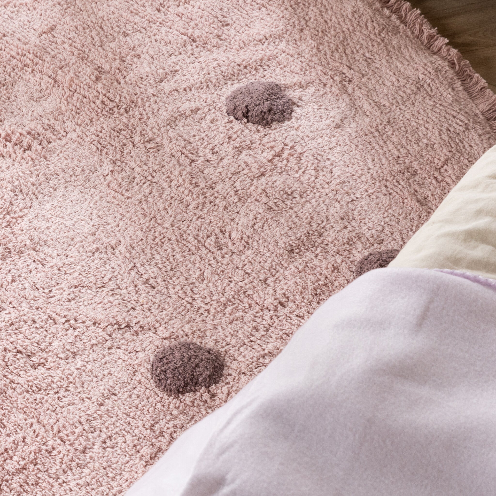 Round Kids Room Rug – Lou Dots Purple