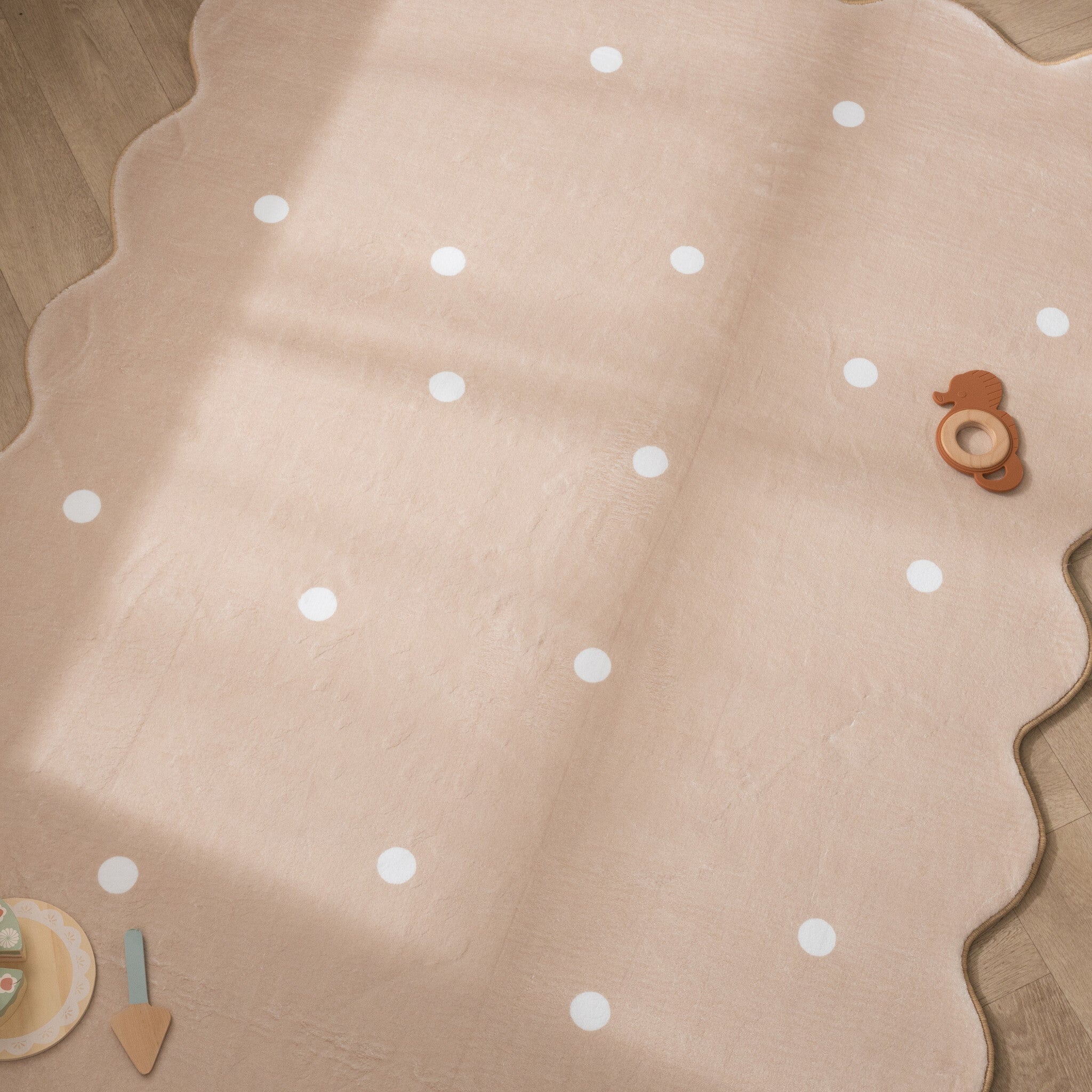 Kids Room Rug - Cloudy Dots Beige
