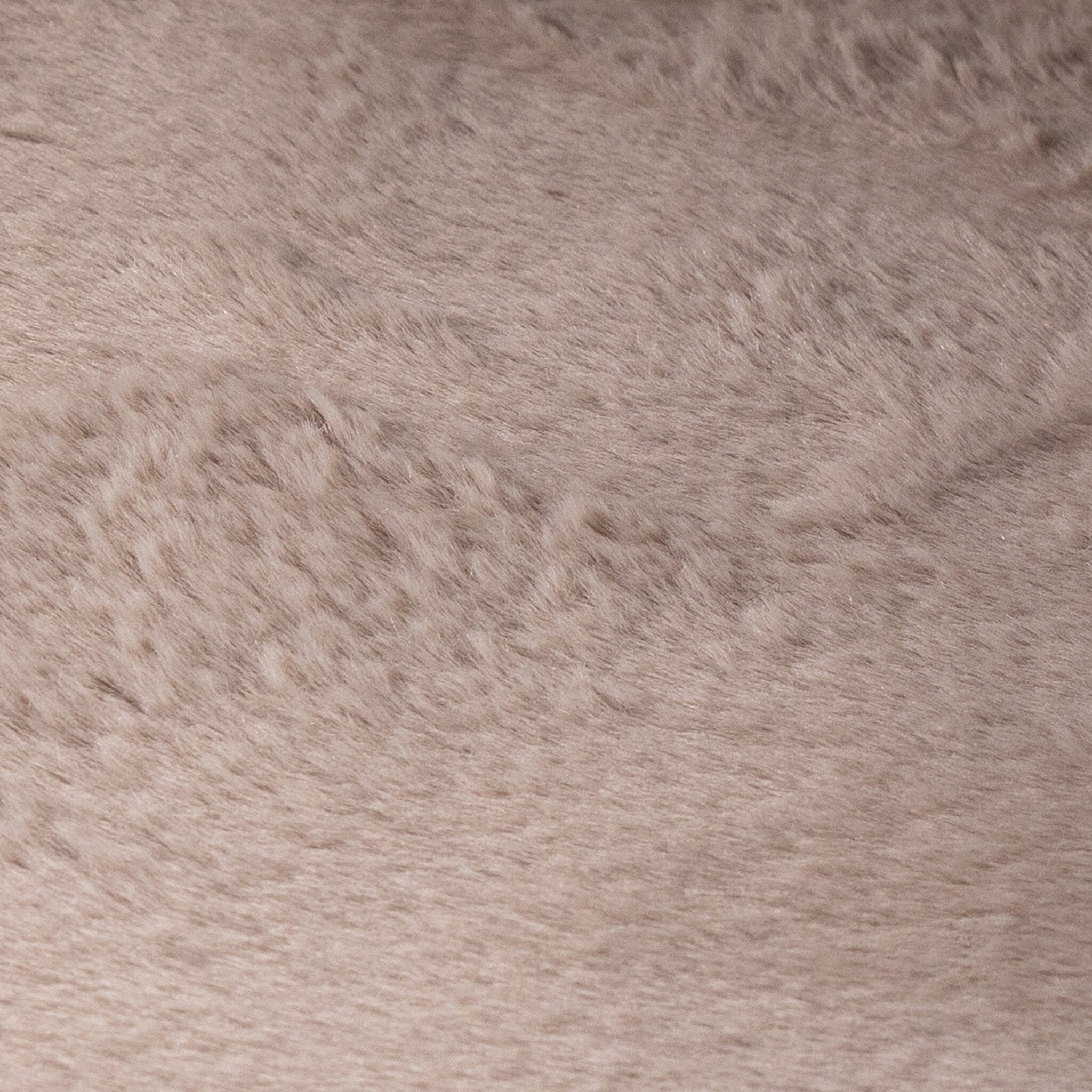Round Low-Pile Rug - Cozy Taupe