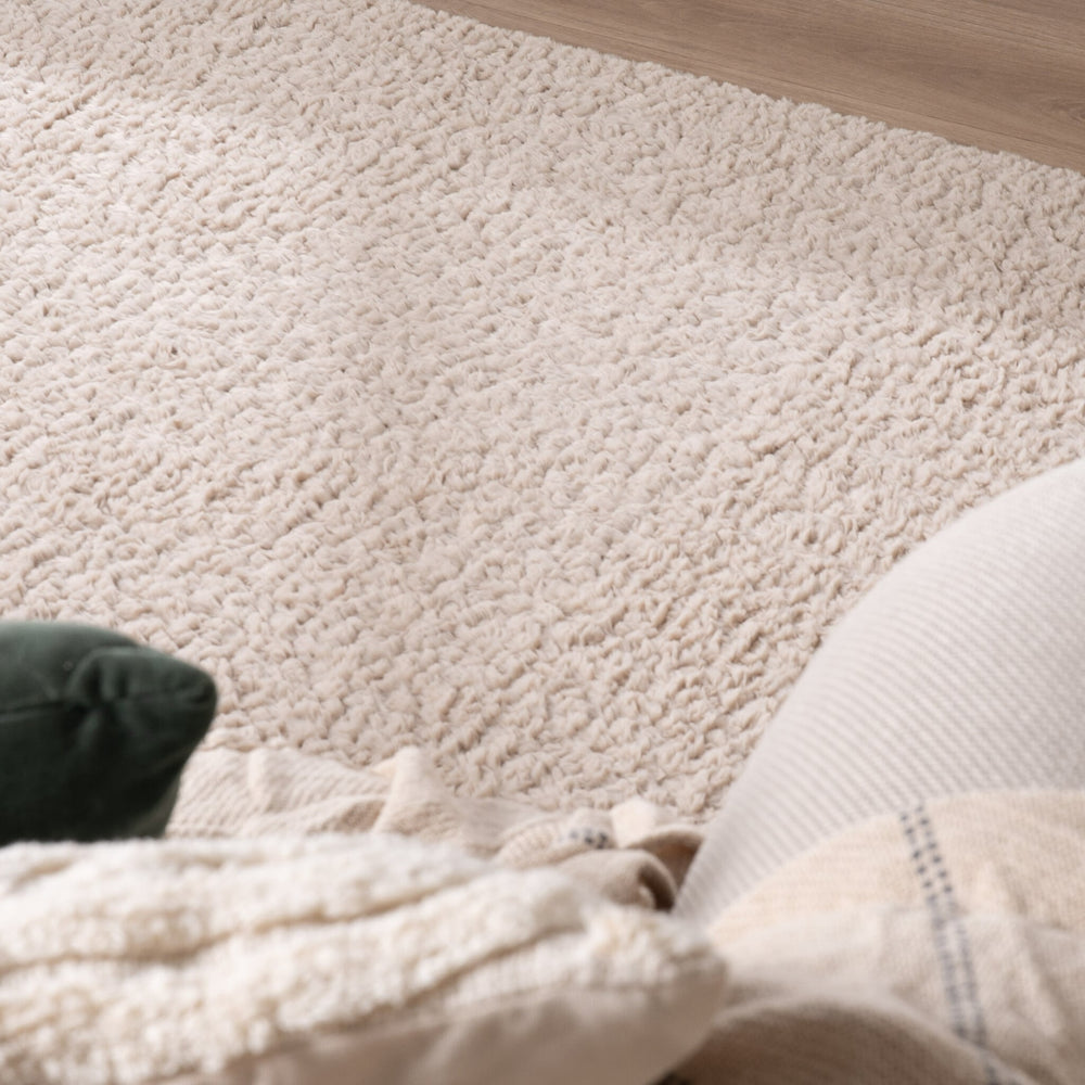 Fluffy Rug – Bobby Cream