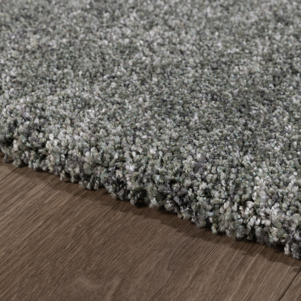 Shaggy rug - George Green