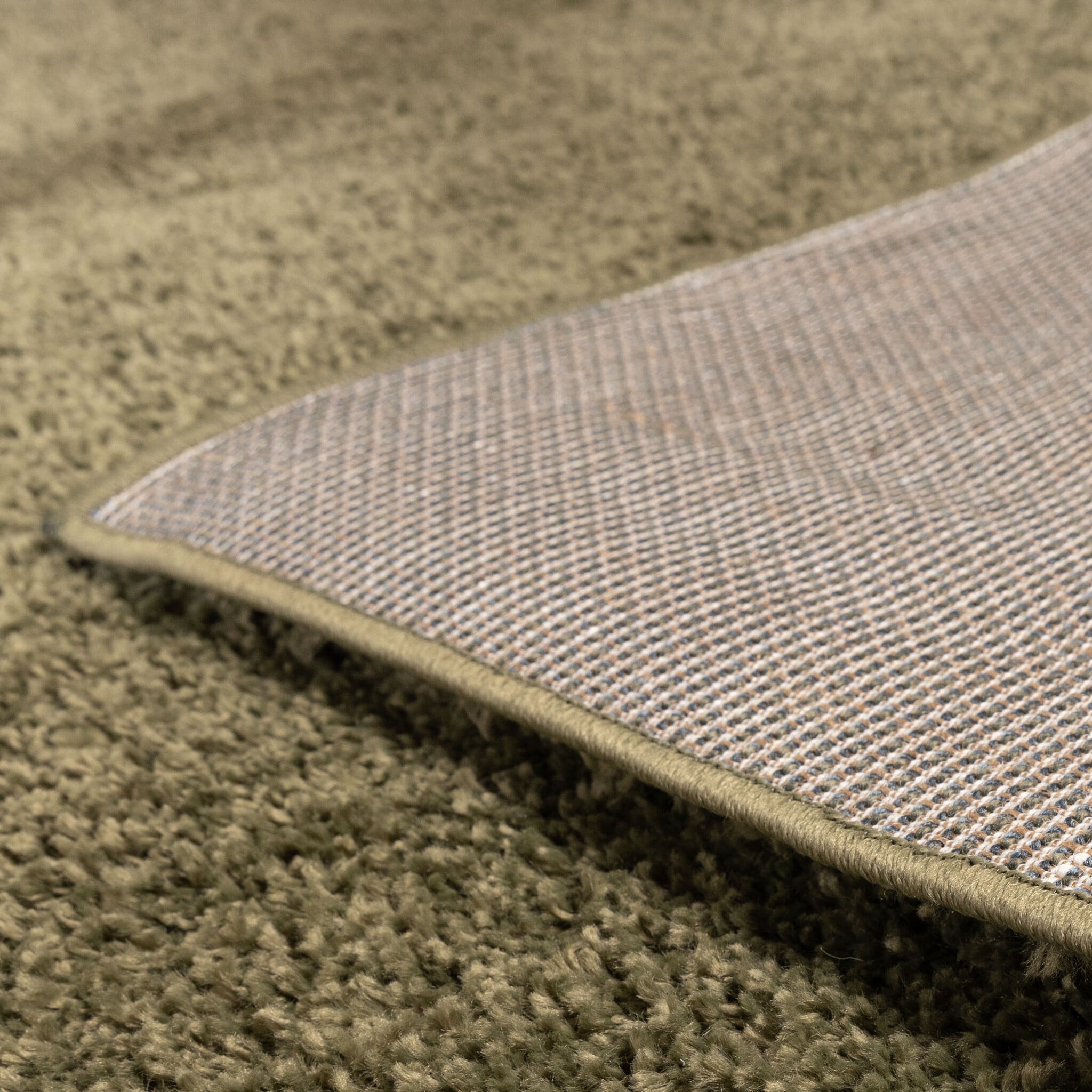 High-Pile Rug – Wish Green