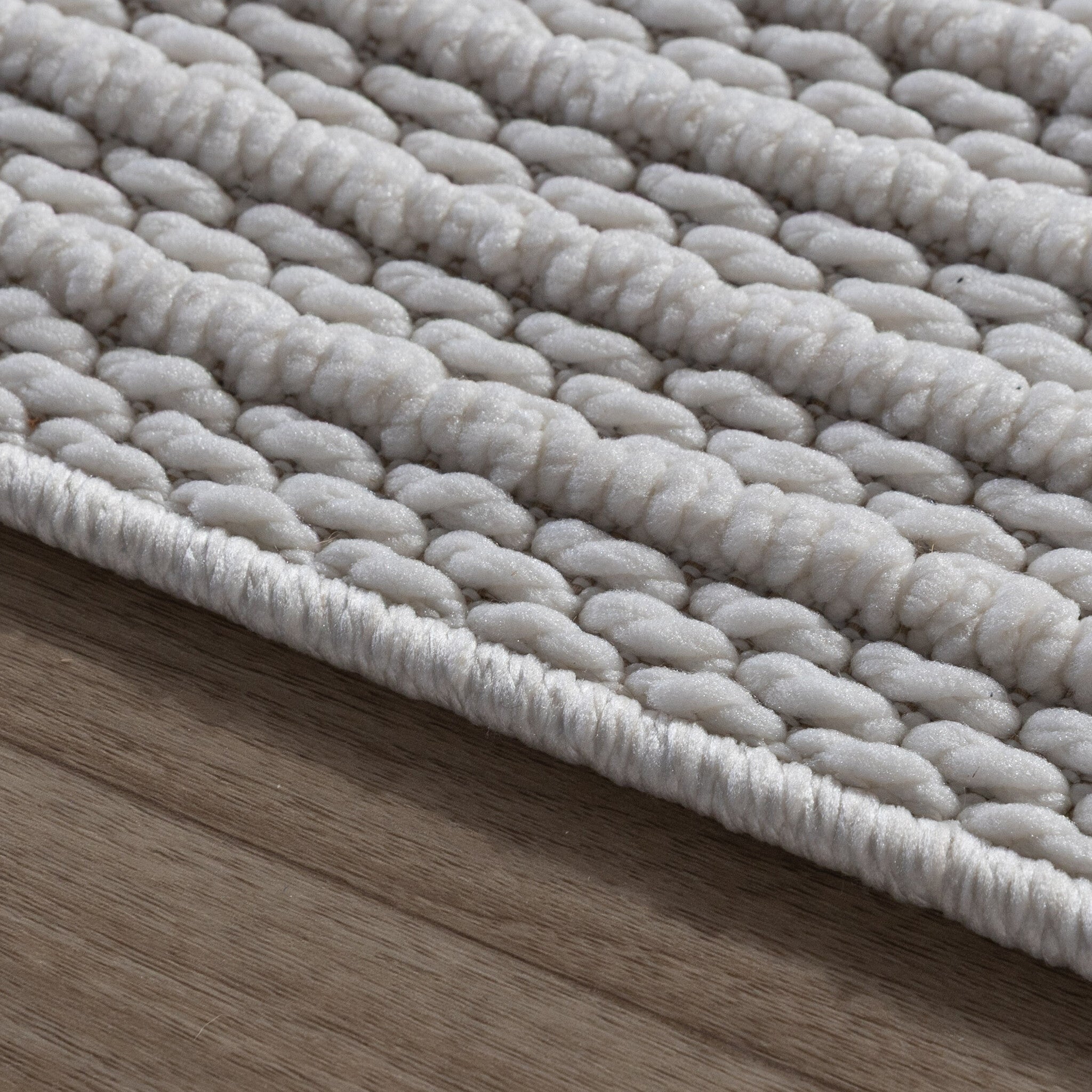 Runner Rug – Hidde 3D Lines White