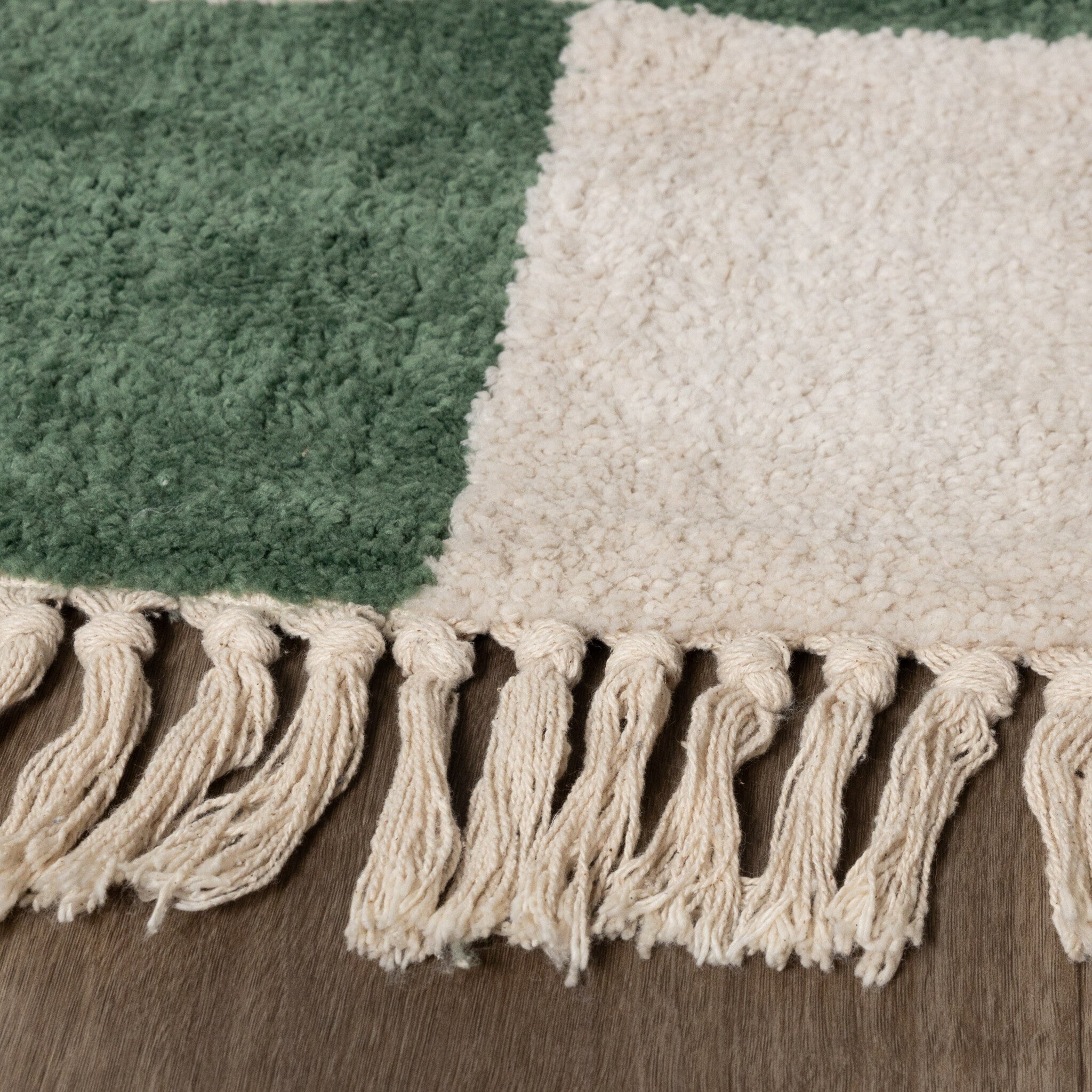 Checkerboard Rug - Blox Fringe Green