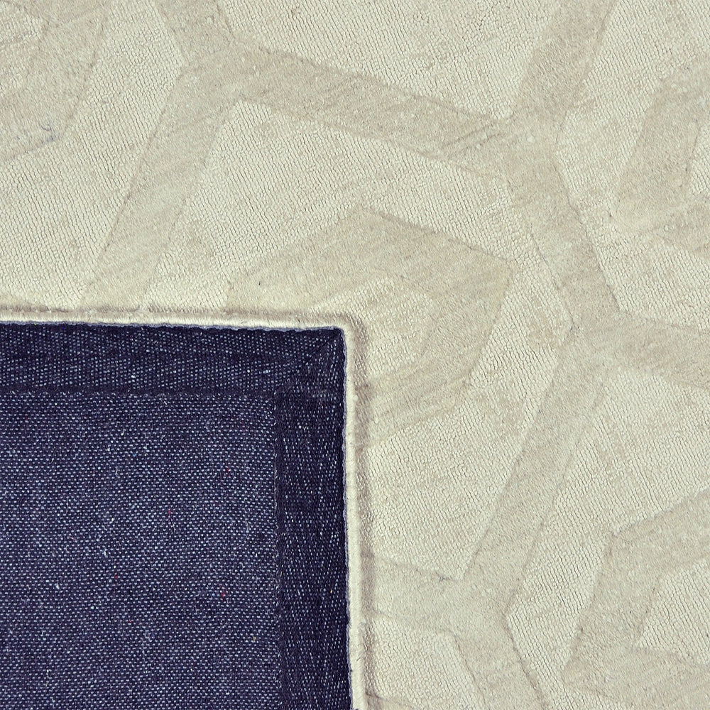 Geometric floor rug - Hermine Ivory