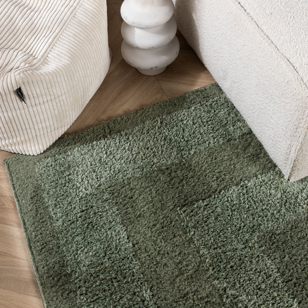 Scandinavian Rug - Lova Border Green