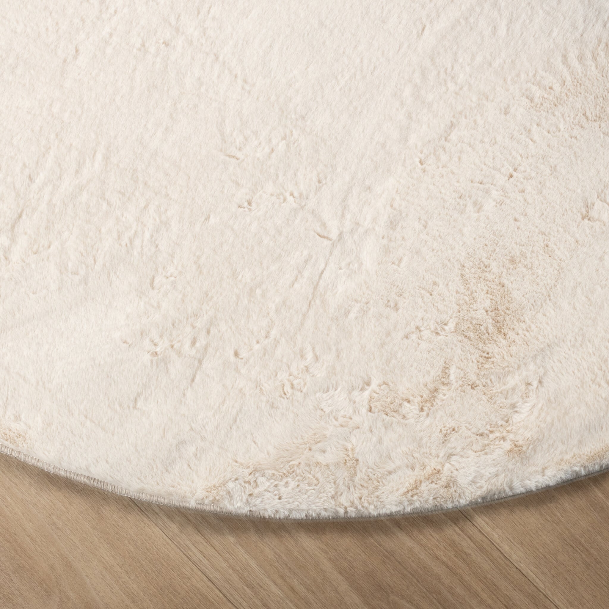 Round Low-Pile Rug - Cozy Cream