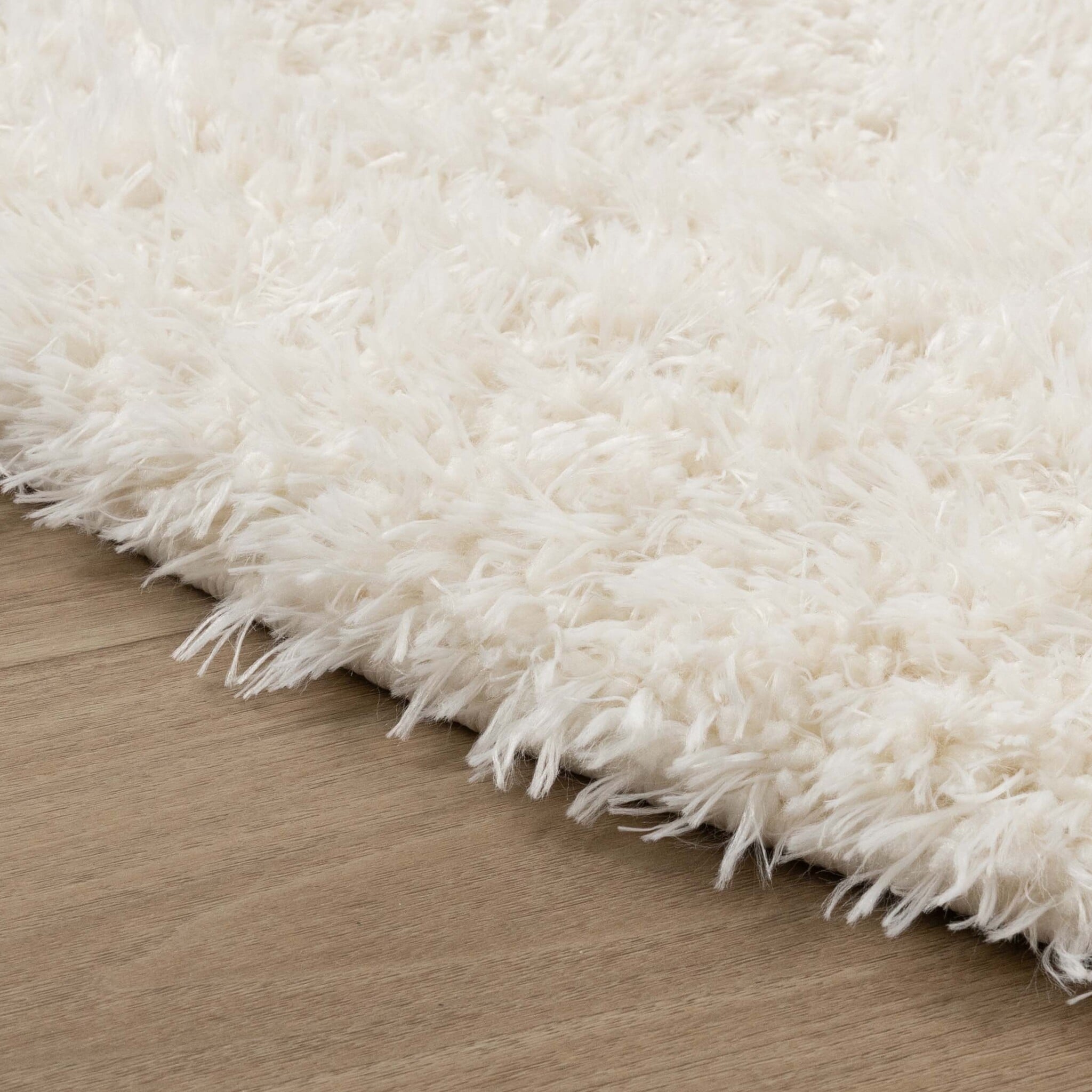 Oval Shaggy Rug - Blaze Cream/White