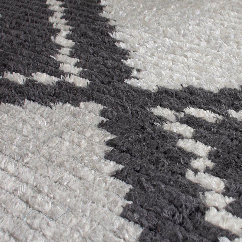 Geometric floor rug - Domino Zaid Black/White