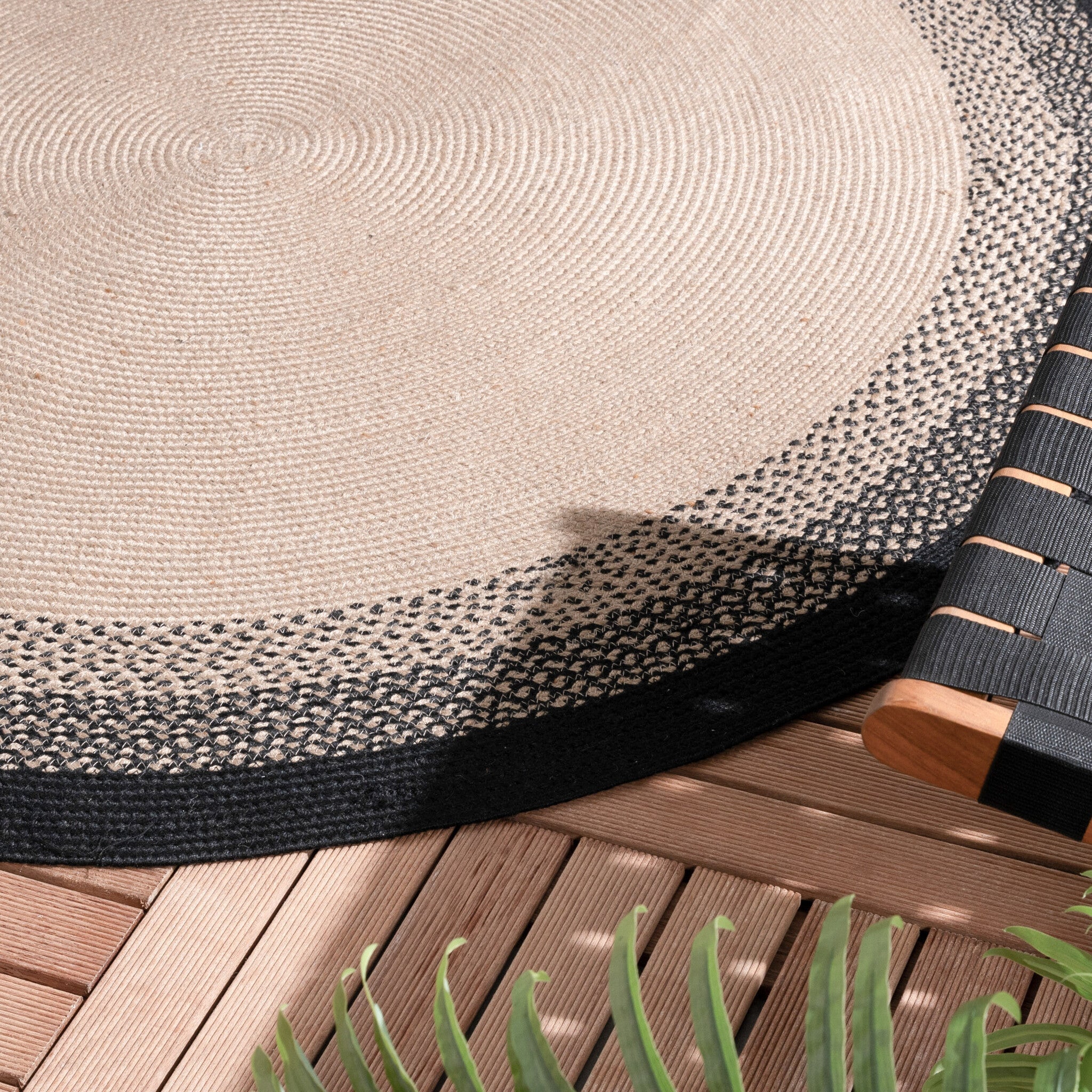 Round Indoor Outdoor Rug - Florence Black
