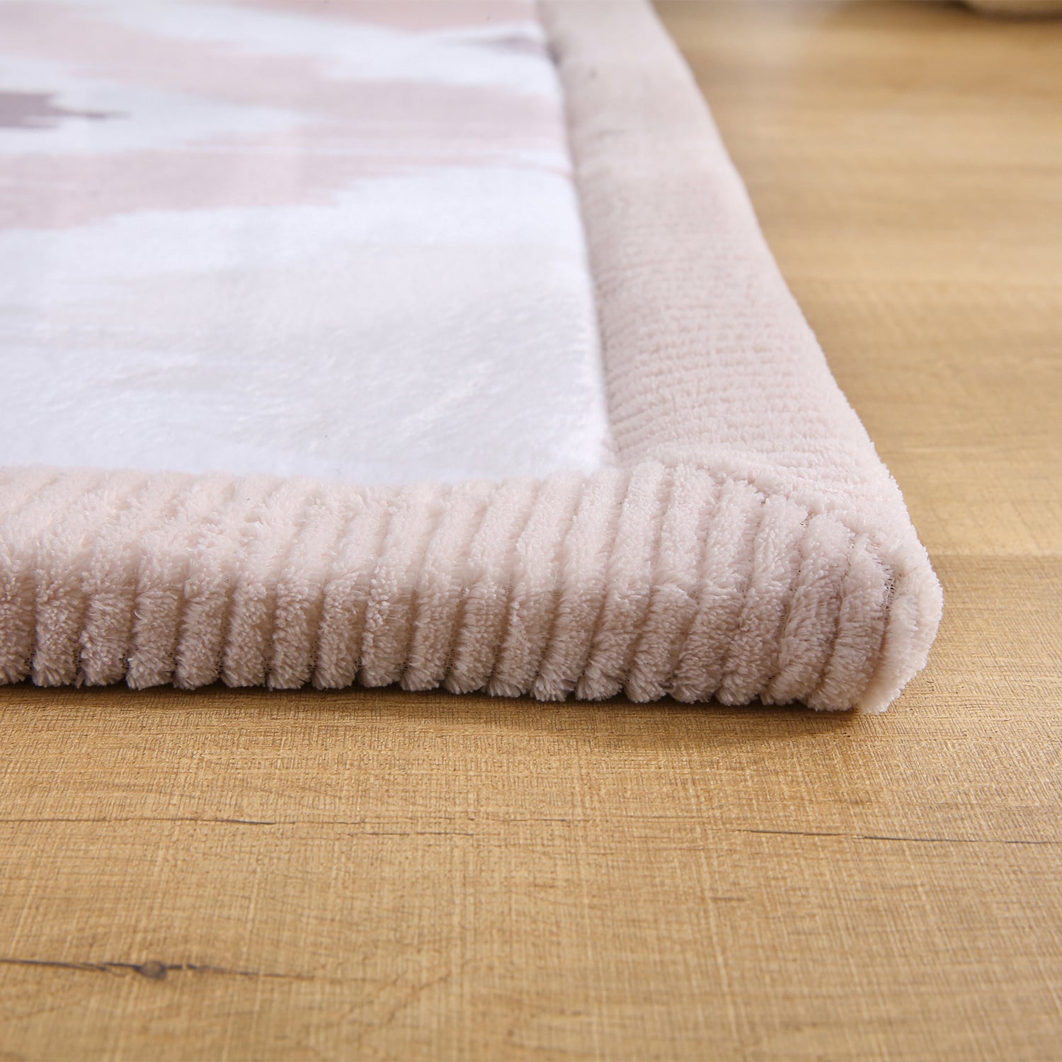 Soft XL Play Mat - Ozzy Diamond Pink