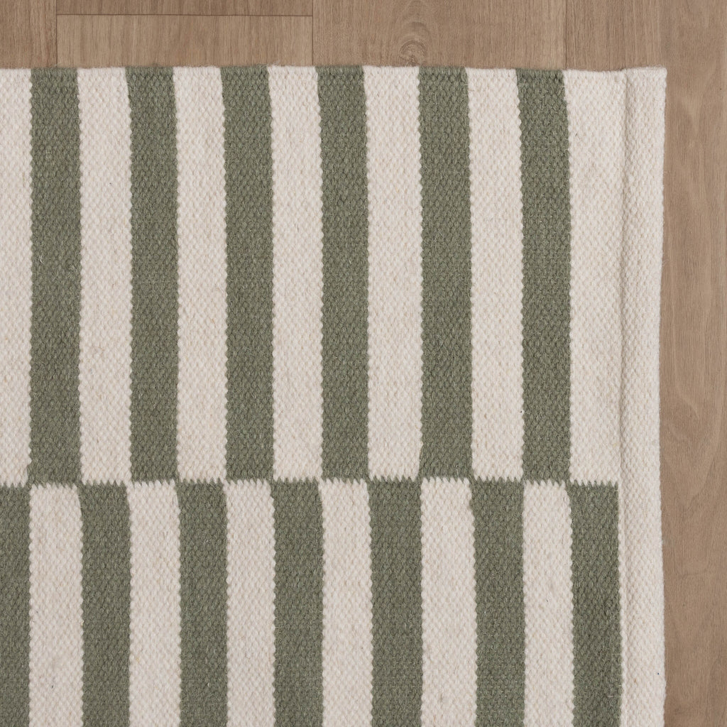 Striped Modern Rug - Dazzle Blocks Green/White