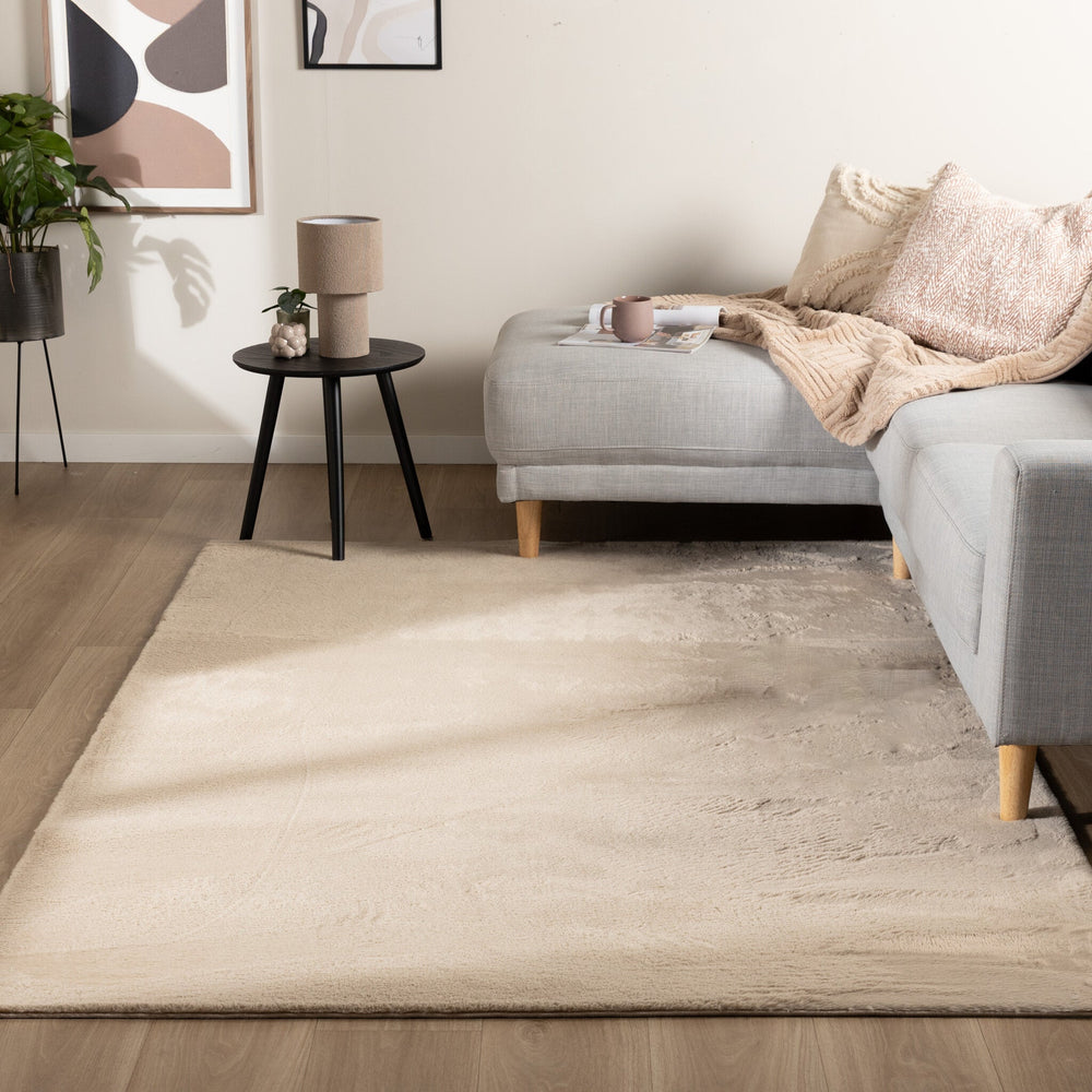 Soft Low-Pile Rug – Cozy Beige