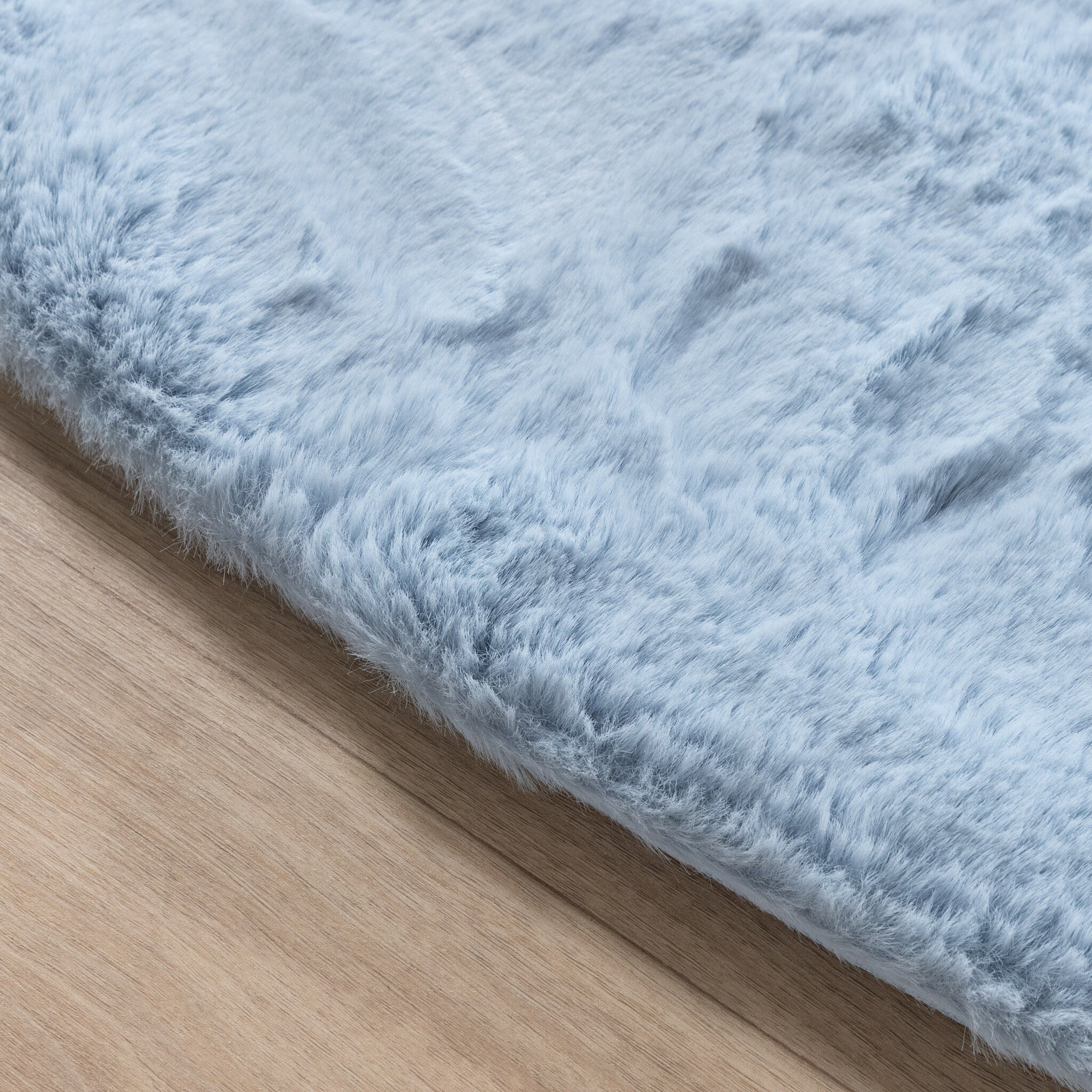 Round High Pile Rug - Comfy Supreme Light Blue