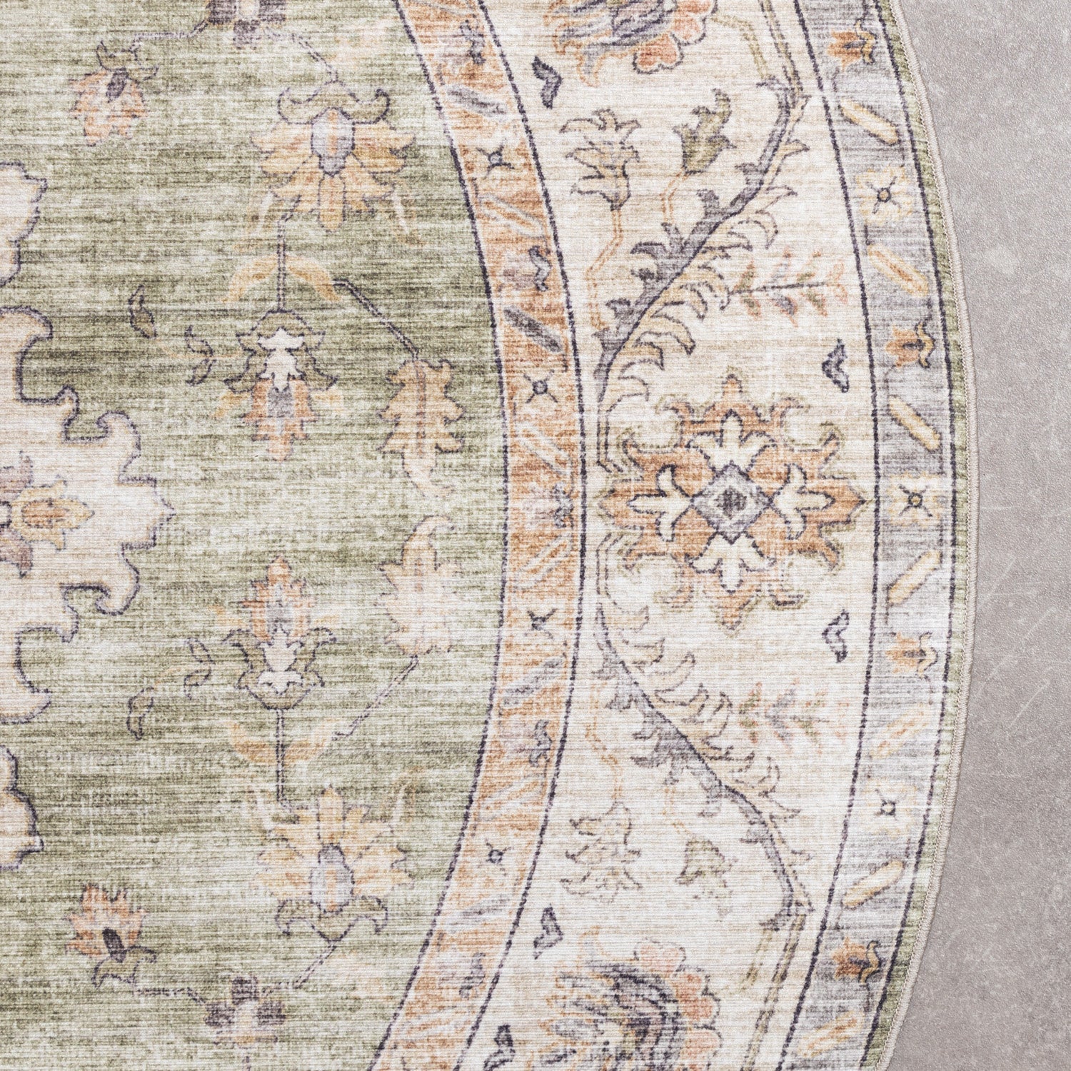 Round Vintage Outdoor Rug - Santo Medallion Green