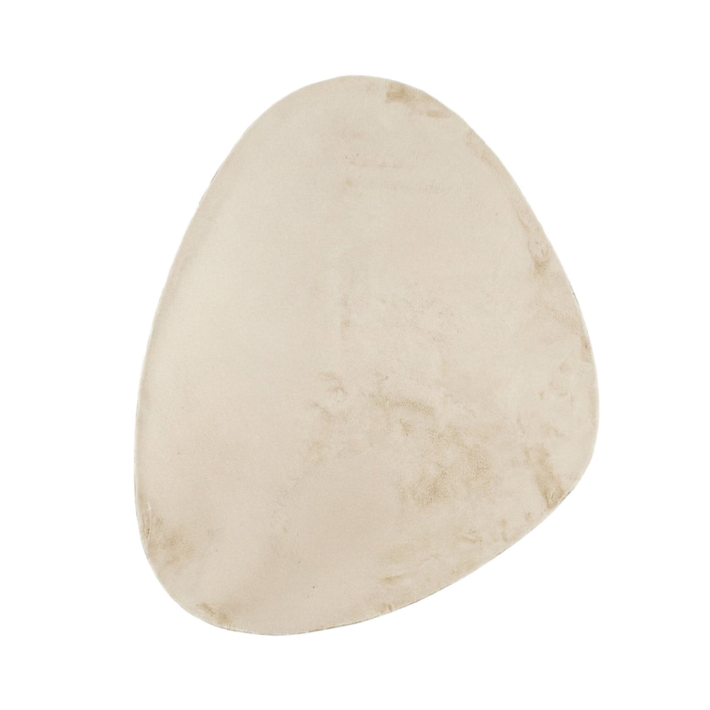 Soft Low-Pile Rug – Cozy Pebble Cream