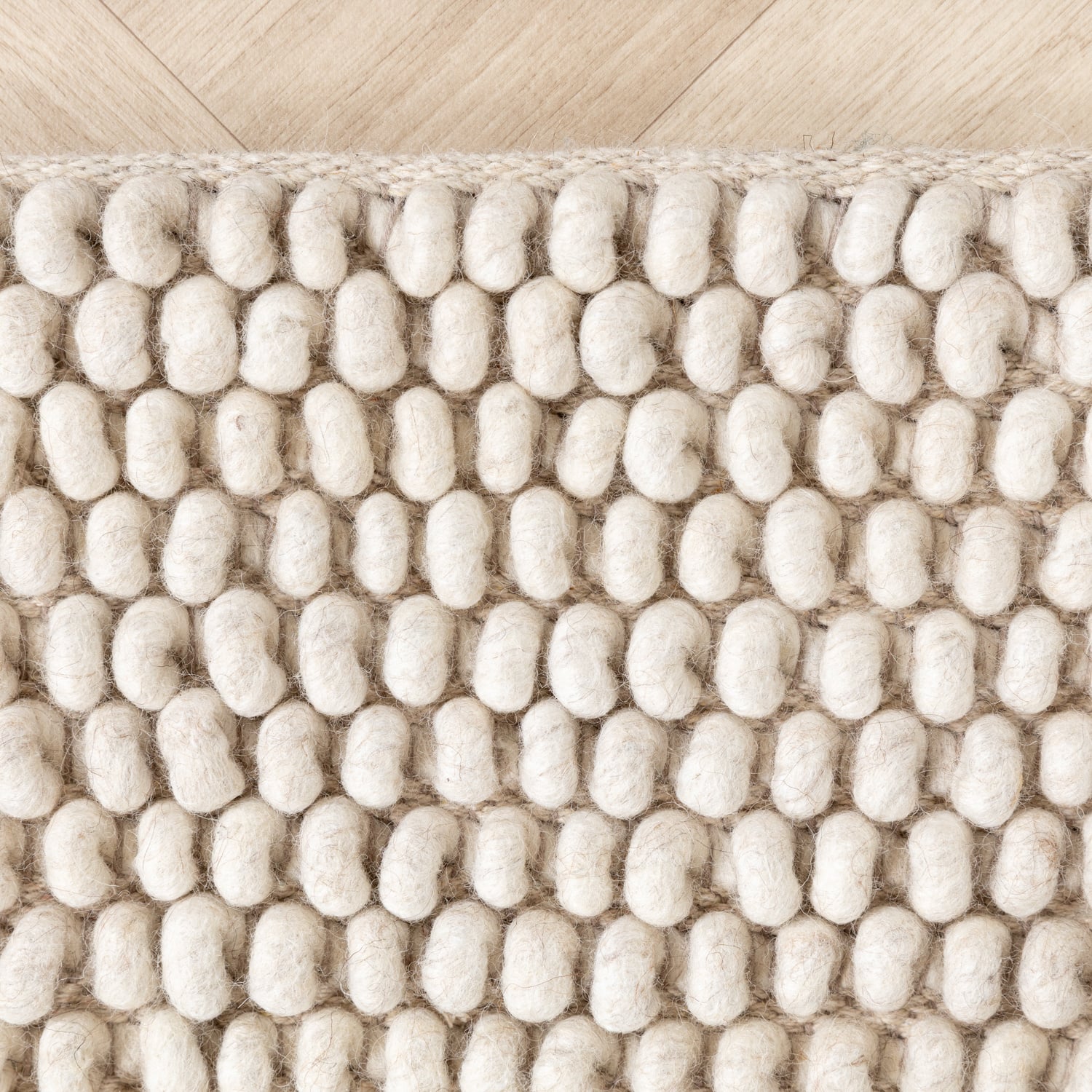 Wool Rug - Luminous Cream/White