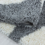 High-pile floor rug - Tuggy Grey