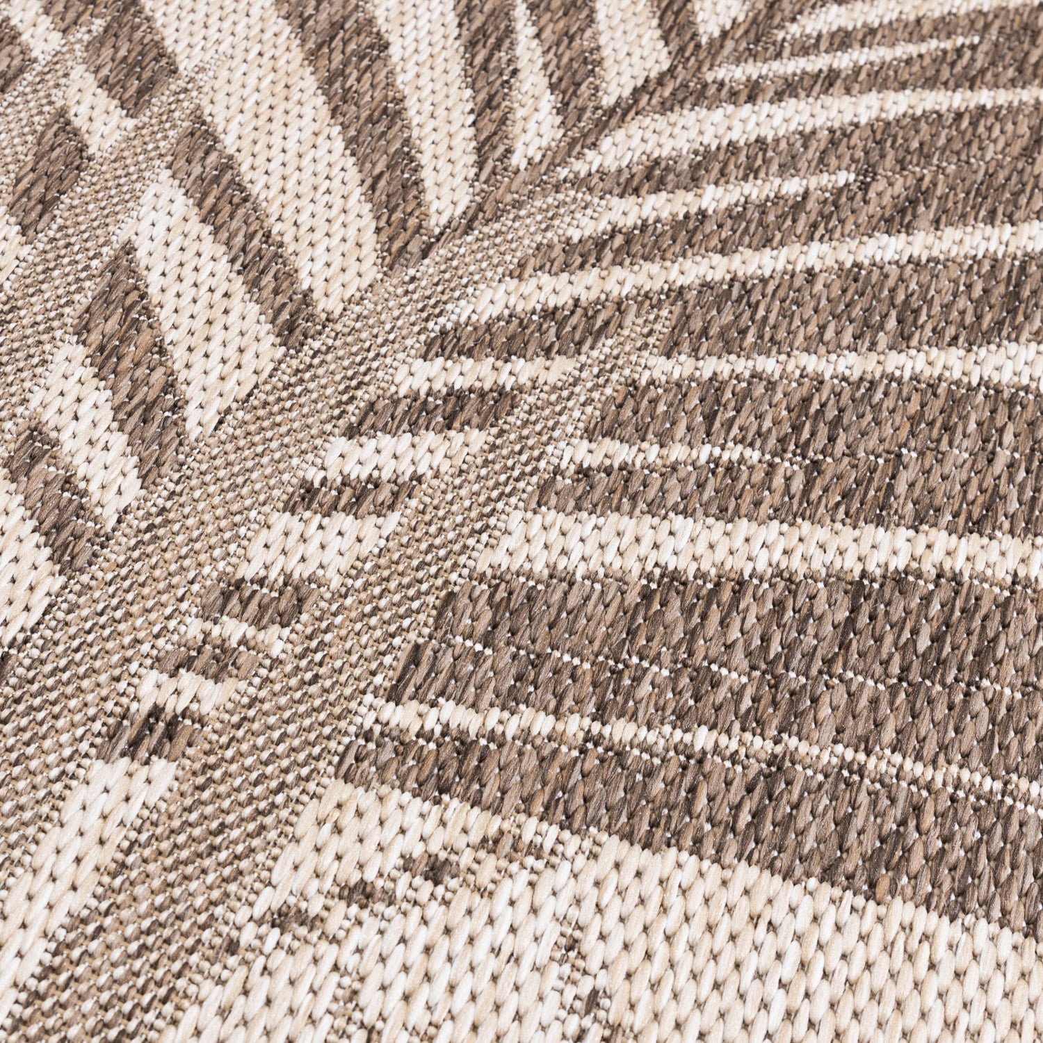 Round Outdoor Rug - Tiga Palm Taupe