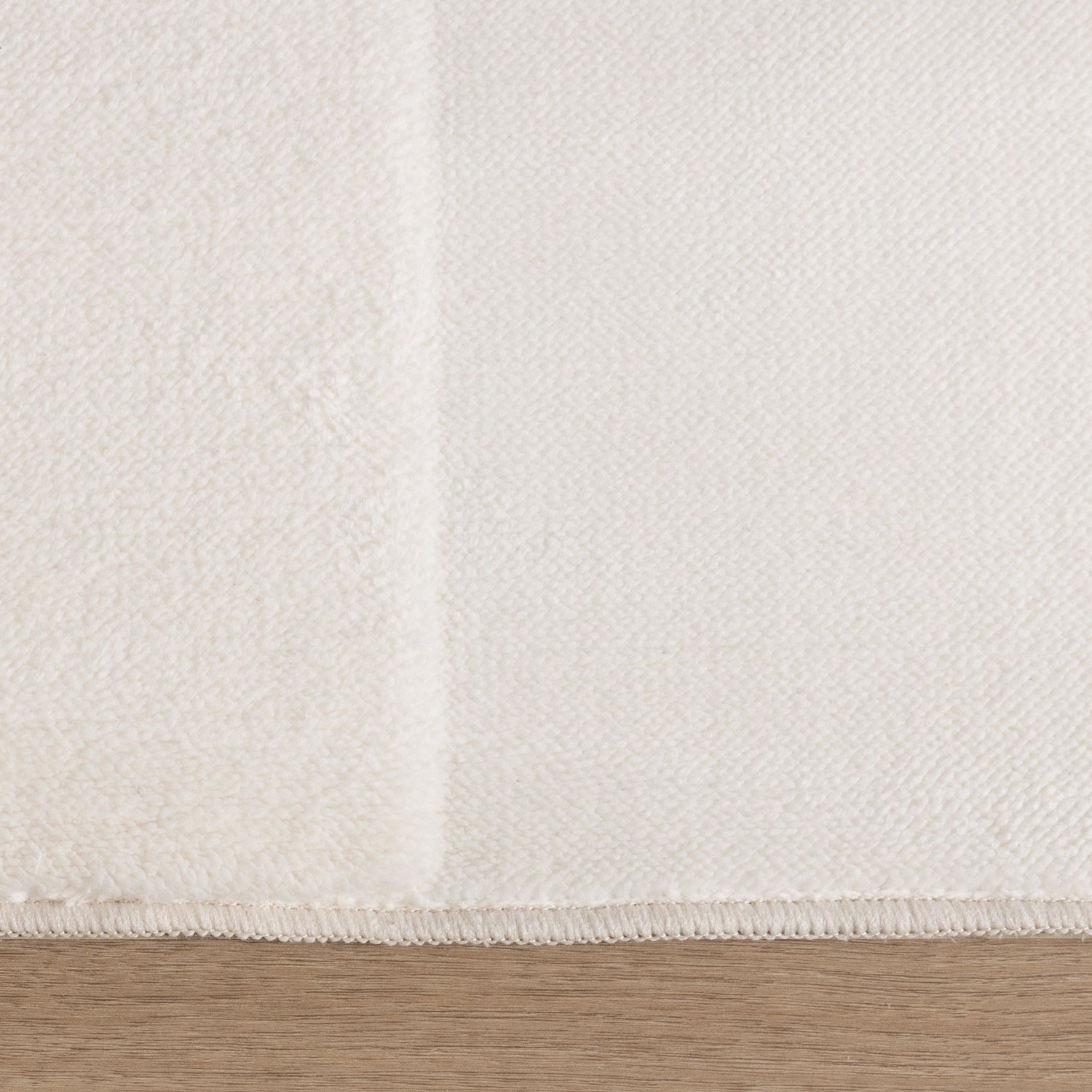 Scandinavian Rug - Charm Circles White