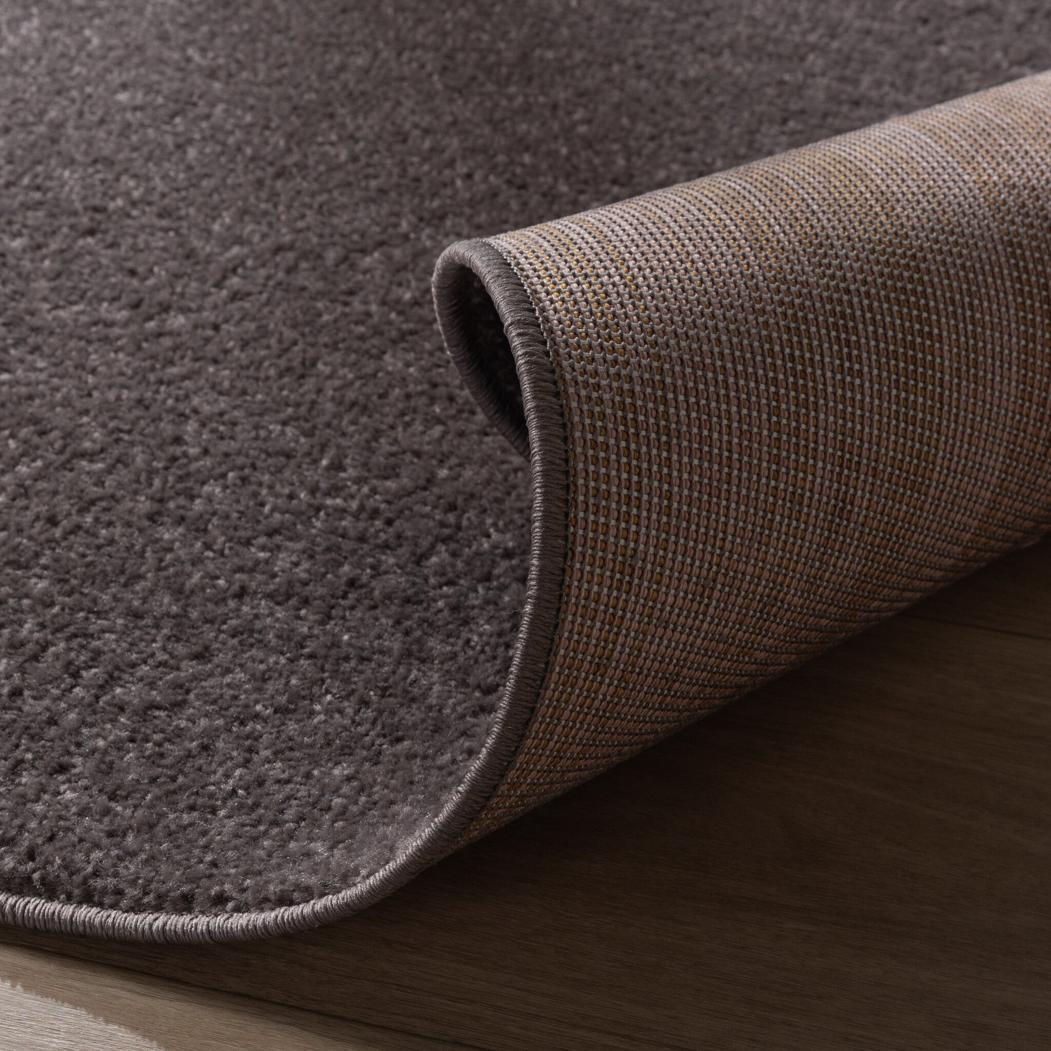 Low pile rug - Essenza Dark Grey