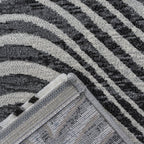 Modern floor rug - Alvie Black 7696