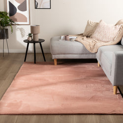 Soft Low-Pile Rug – Cozy Pink