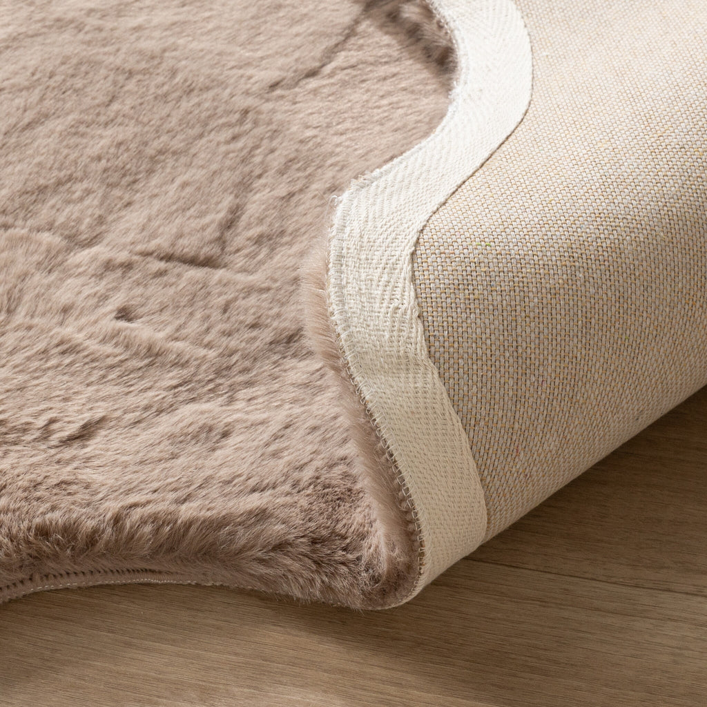 Soft High Pile Rug - Comfy Supreme Wavy Taupe