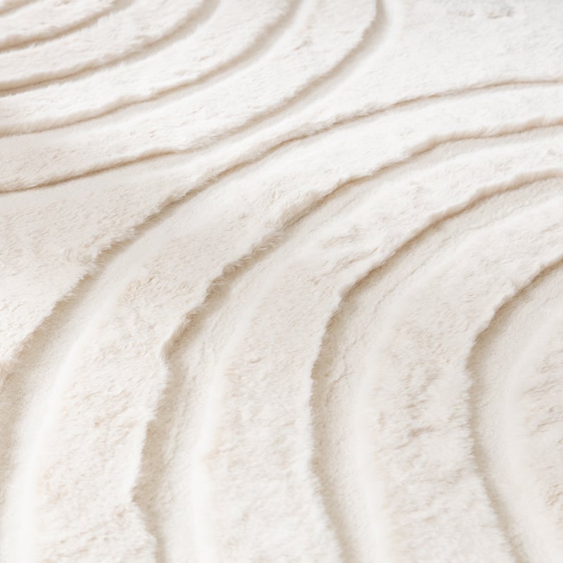 Round High Pile Rug - Carvy Arches Cream