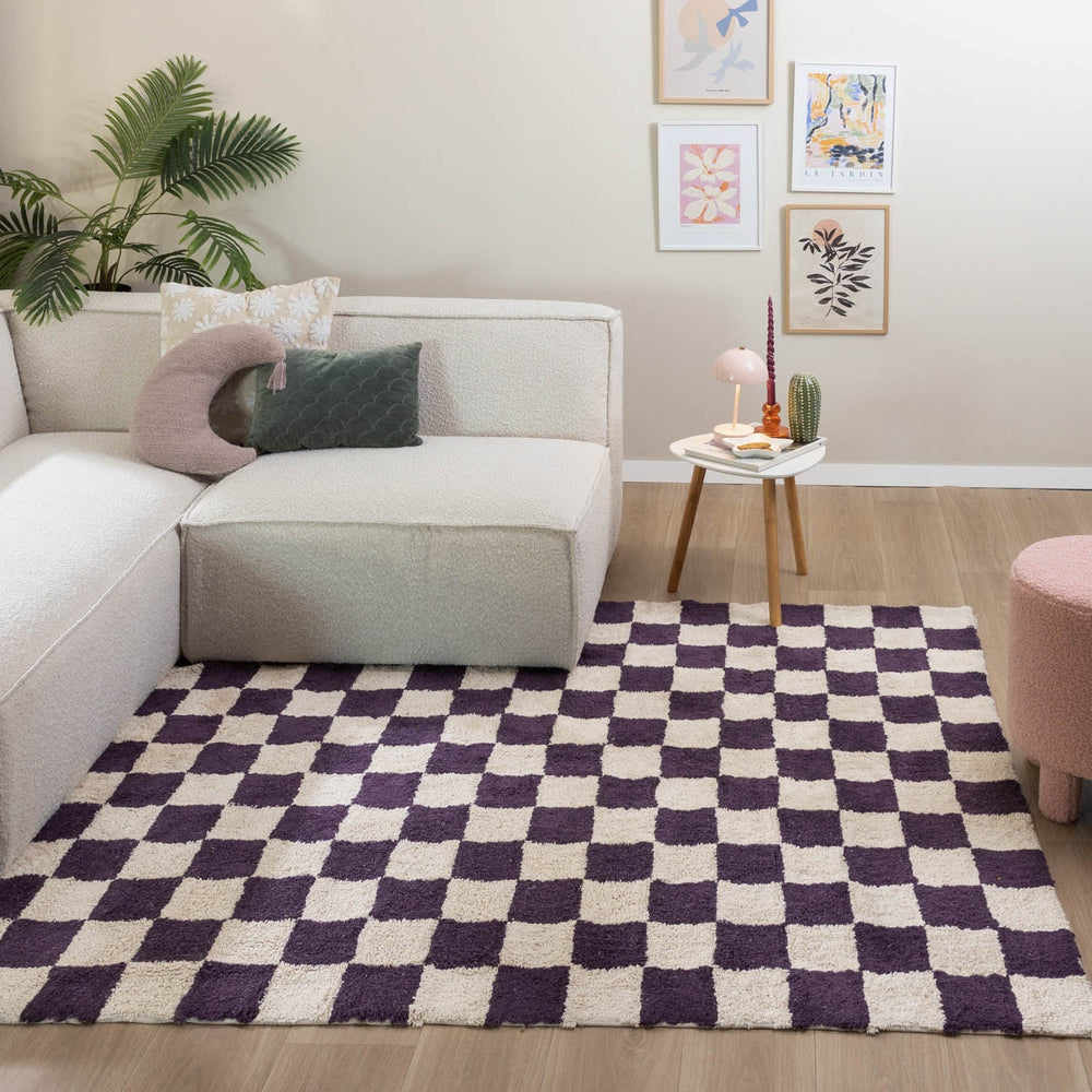 Retro Rug - Gambit Purple/White