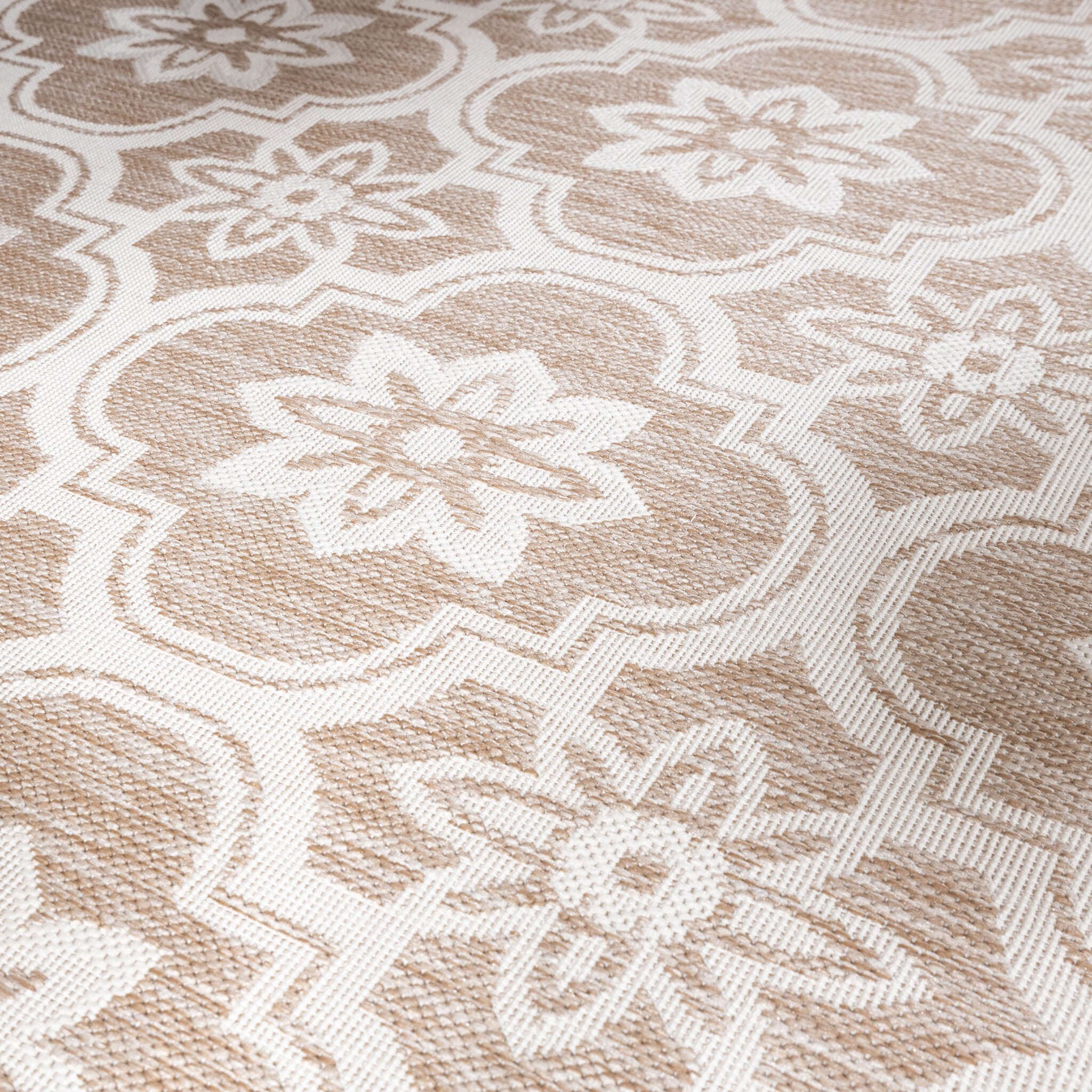 Round Outdoor Rug – Rio Flower Beige