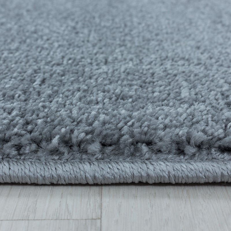 Low-pile floor rug - Smoothly Grey