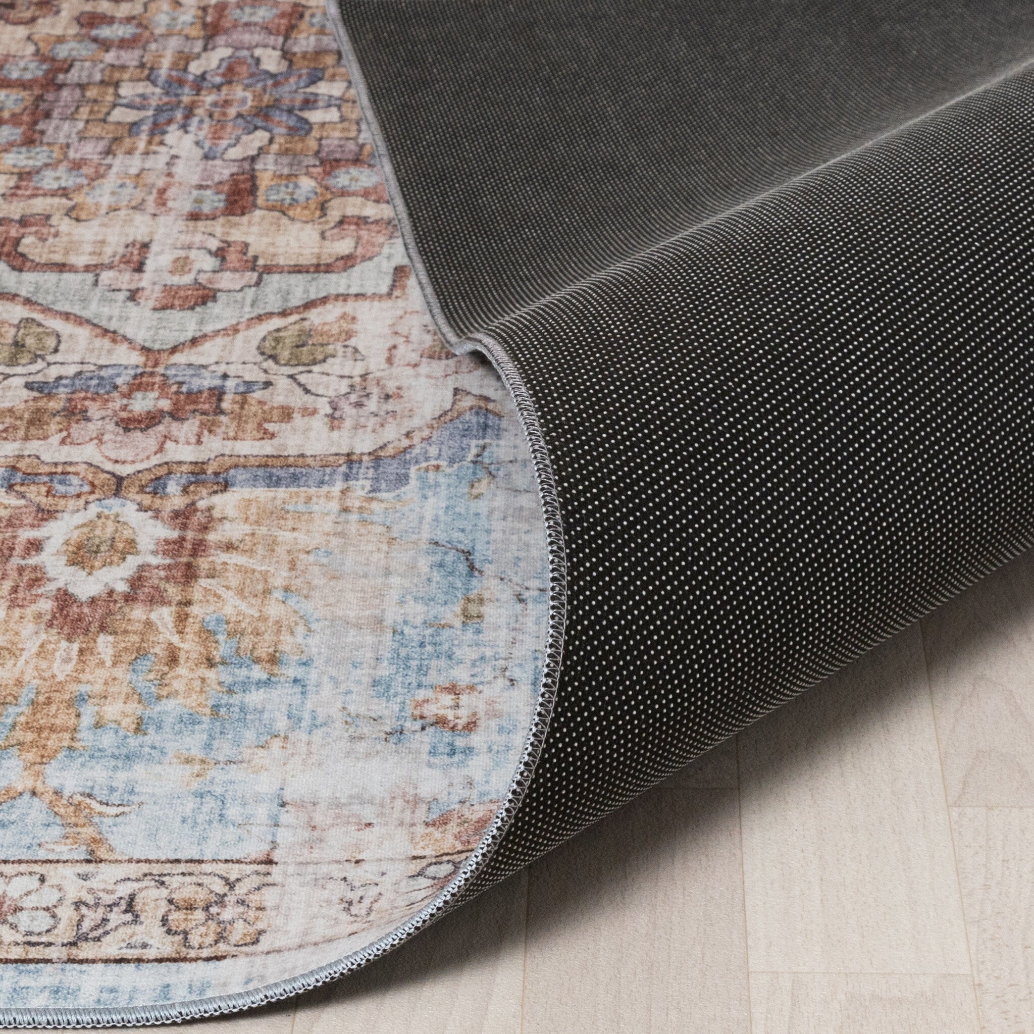 Oriental Rug - Leyla Medallion Light Blue