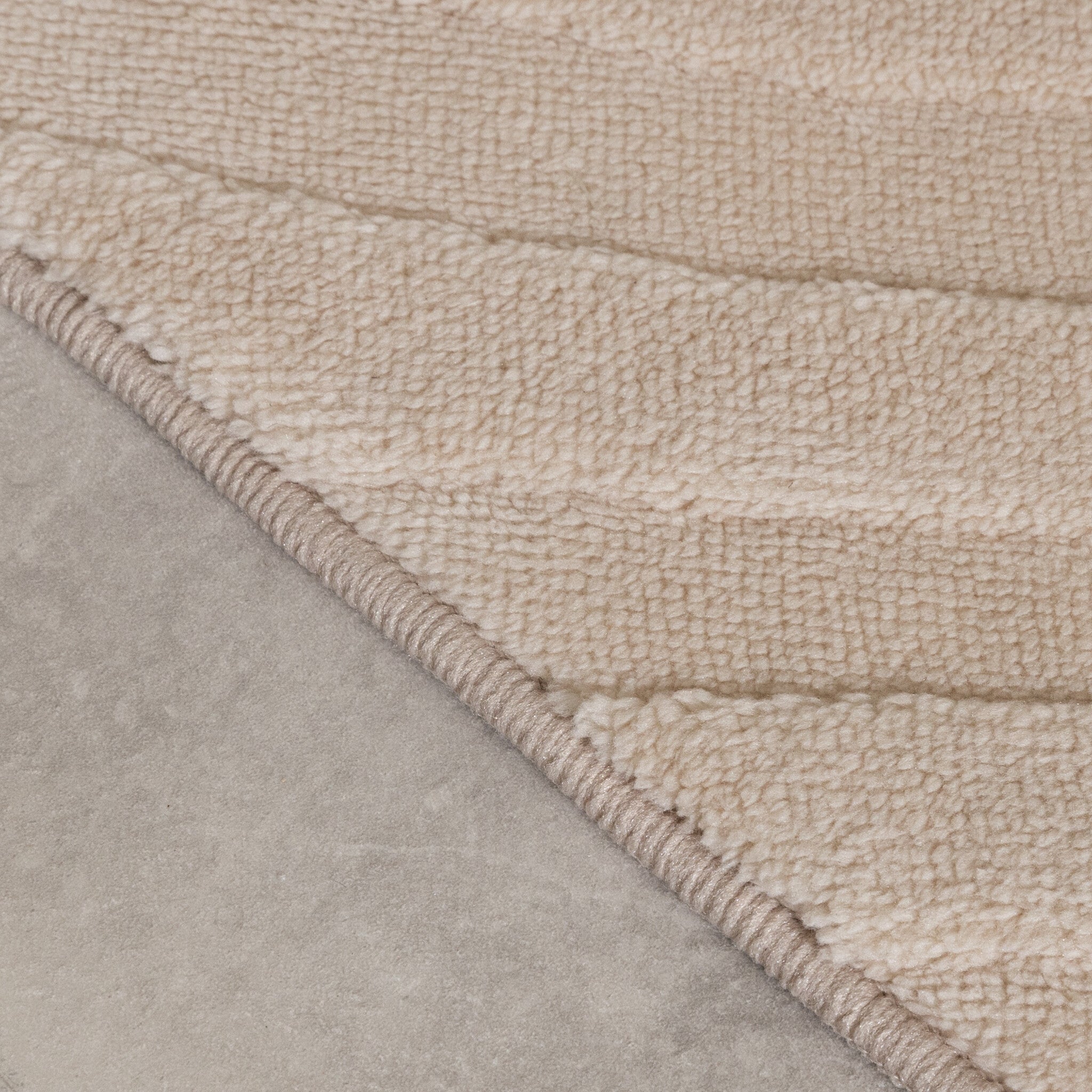 Bathroom Rug - Cassie Shapes Beige