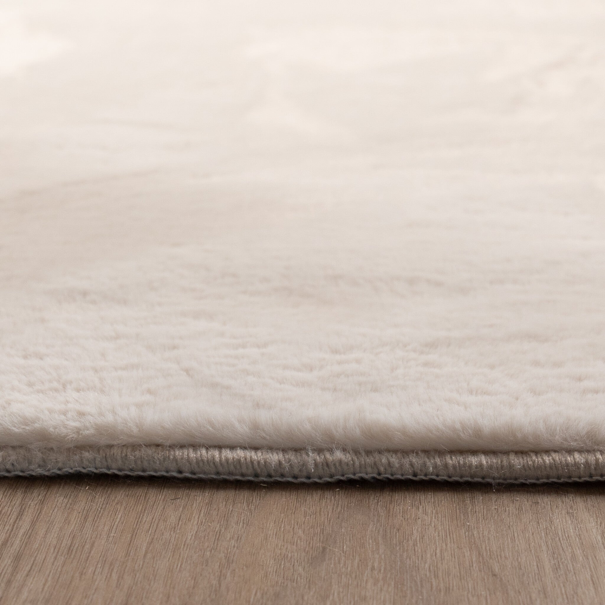 Soft Low-Pile Rug - Cozy Cream