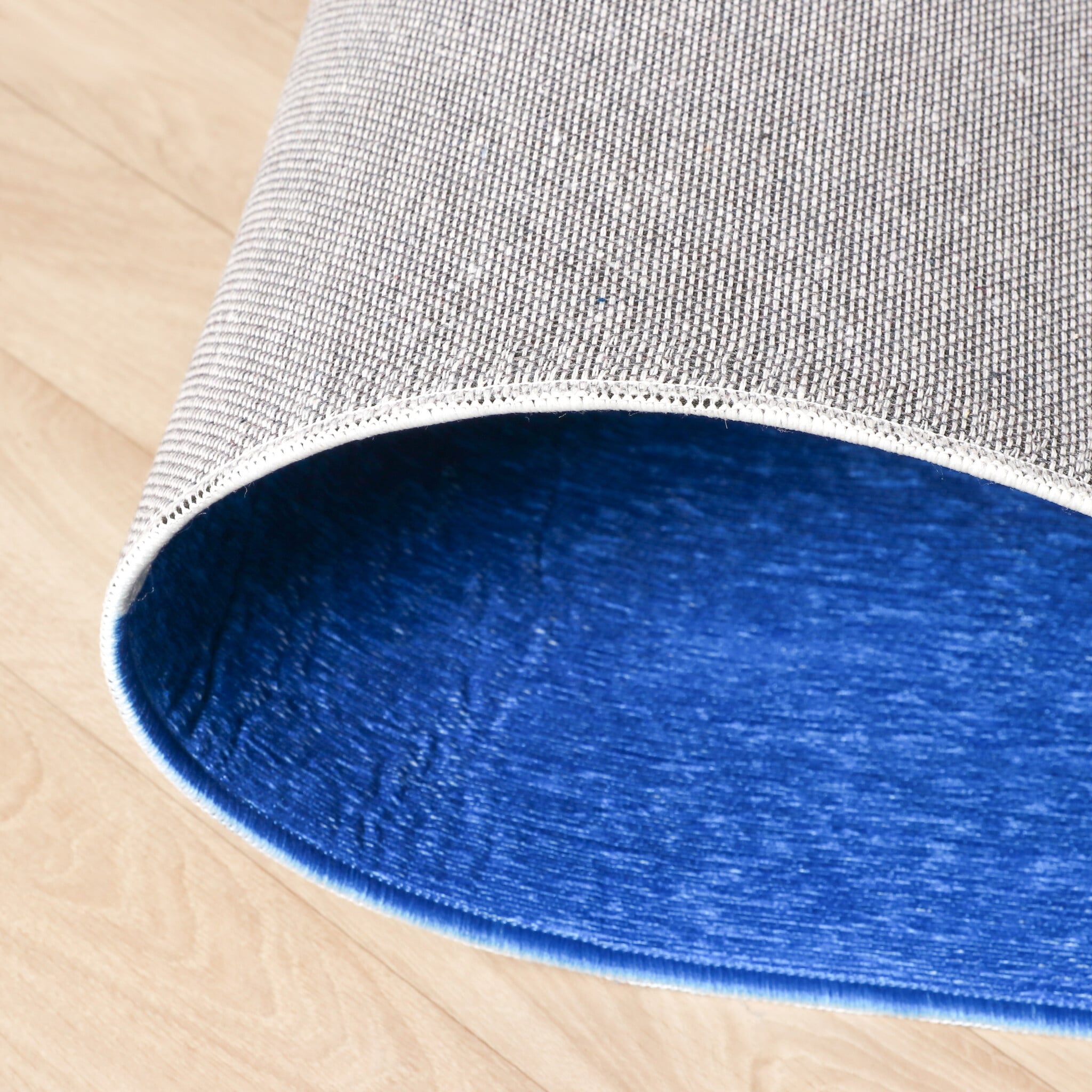 Geometric Rug – Swing Circles Blue