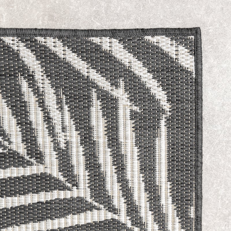 Outdoor Rug - Malta Leaves Black