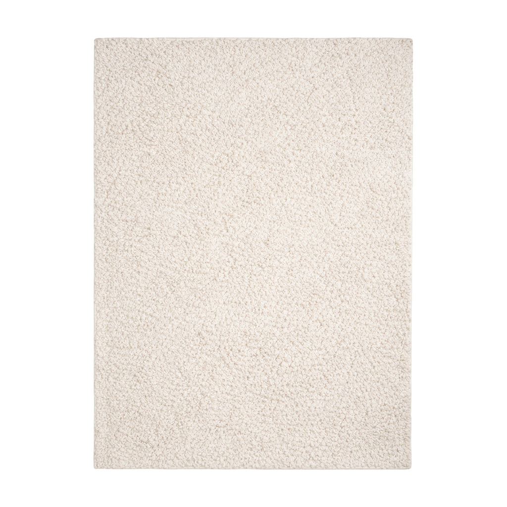 Fluffy Rug – Bobby White