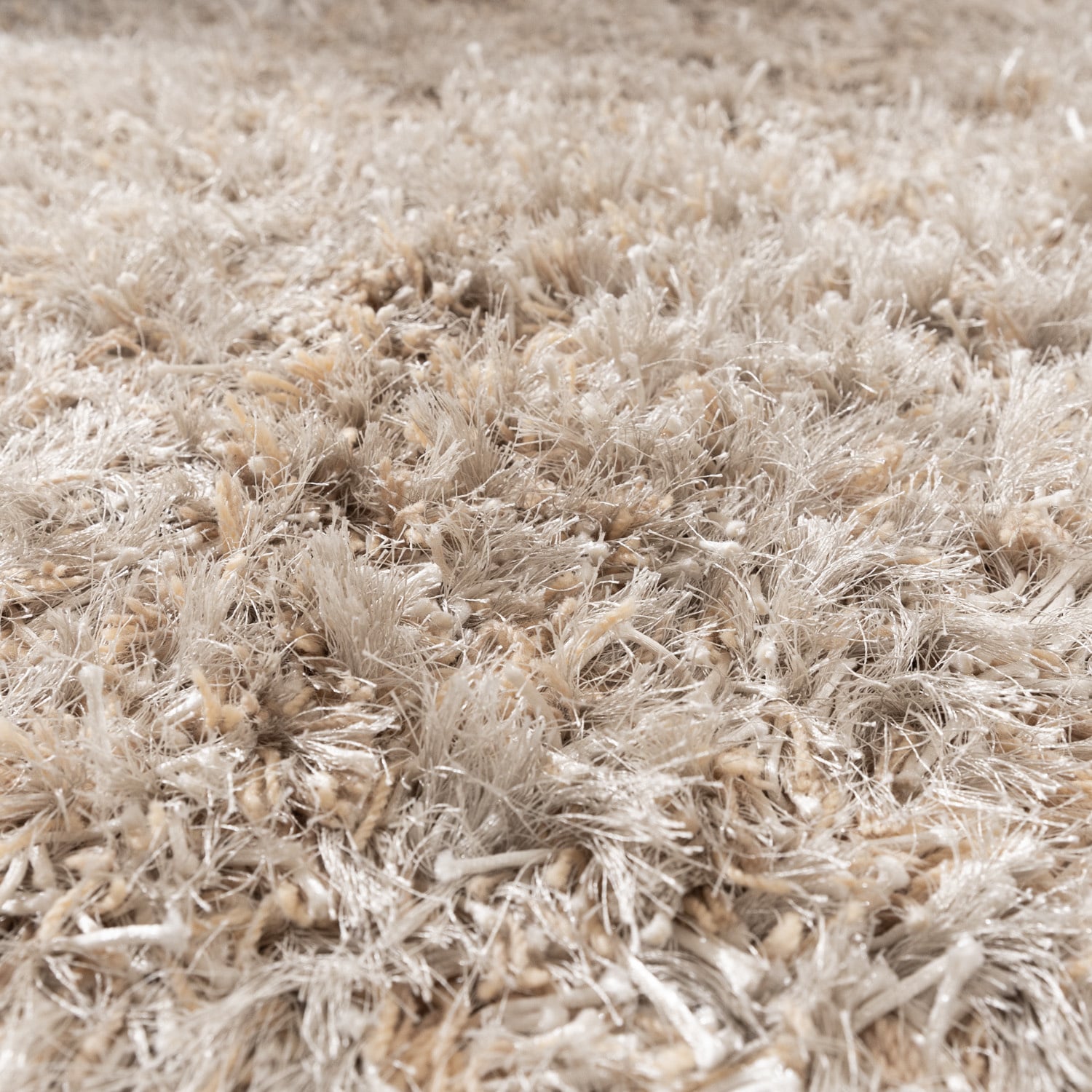 Shaggy Rug - Grace White