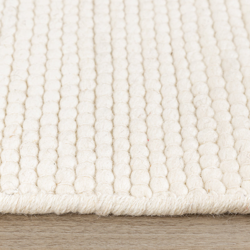 Oval Wool Rug - Feline White