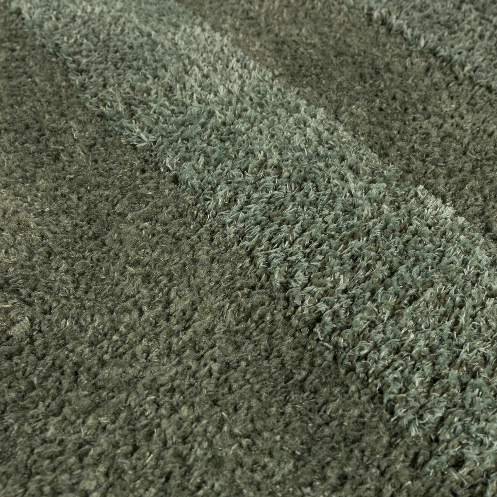 Scandinavian Rug - Lova Border Green