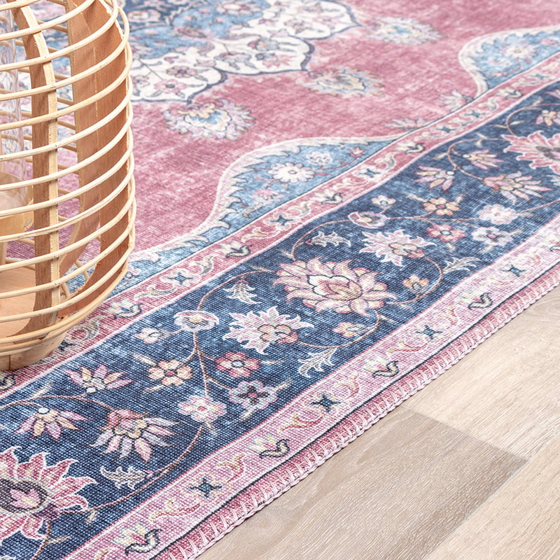Vintage Rug - Lily Medallion Red/Pink