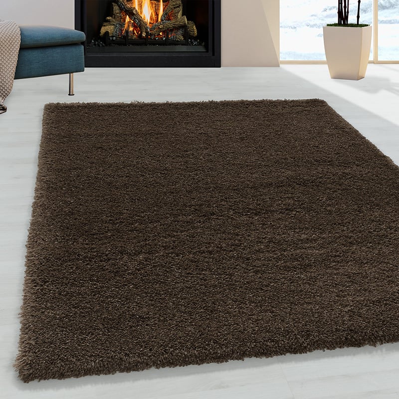 High-Pile Floor Rug - Fuzzy Brown