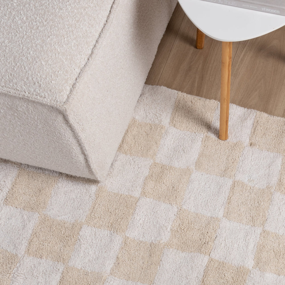 Retro Rug - Gambit Cream/White