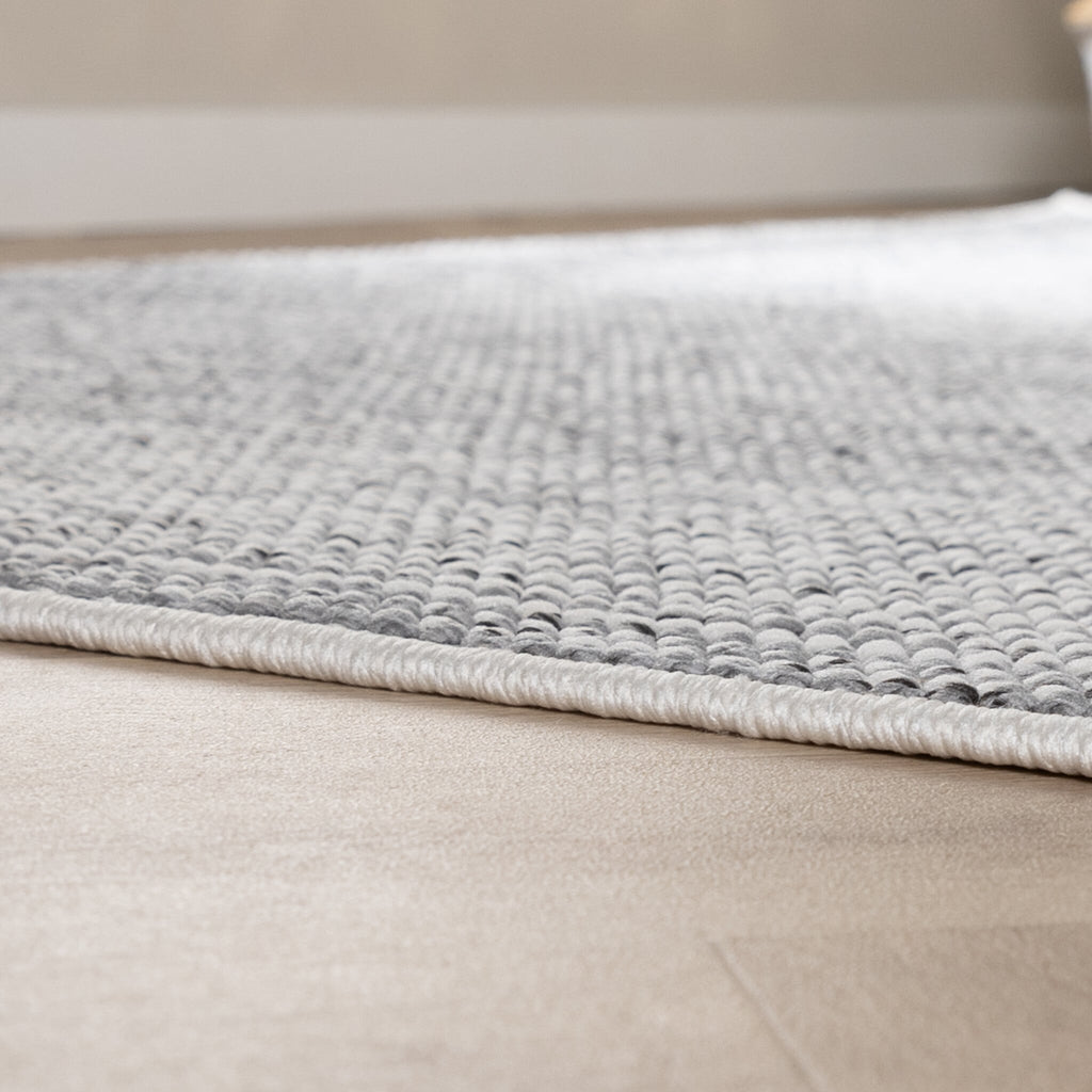 Sustainable Low-Pile Rug - Lykke Light Grey
